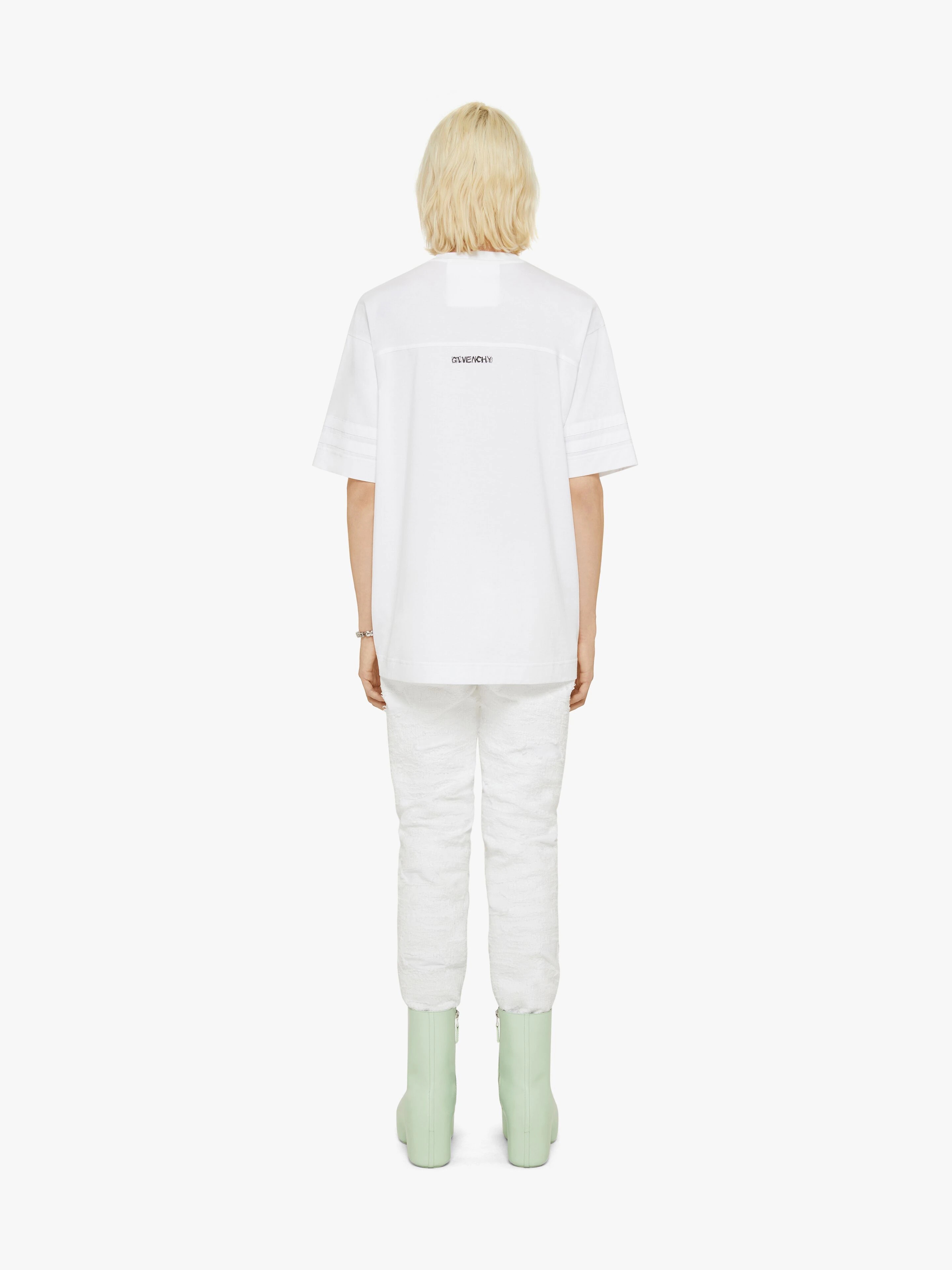 SLIM FIT JEANS IN DESTROYED DENIM - 4