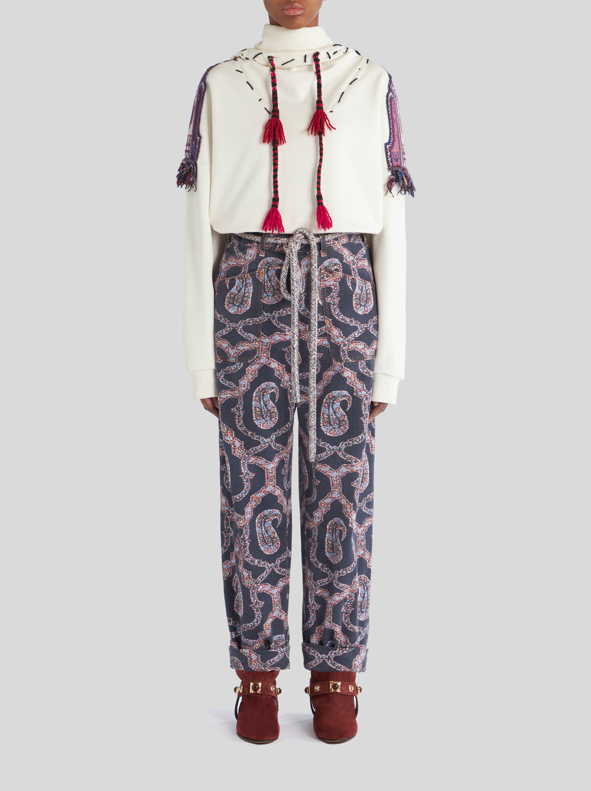 SWEATSHIRT WITH PATCH AND TASSELS - 3