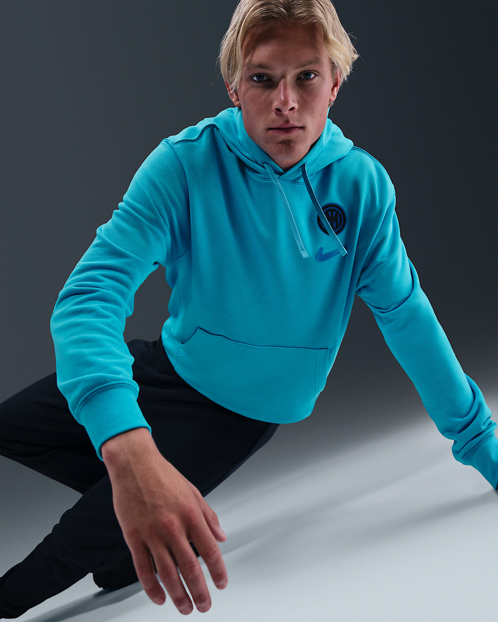 Inter Milan Club Men's Nike Soccer Pullover Hoodie - 3