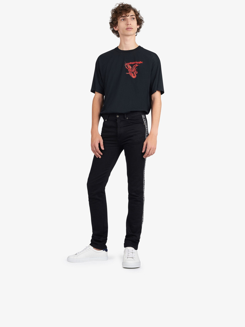 Givenchy Low sneakers in leather outlook