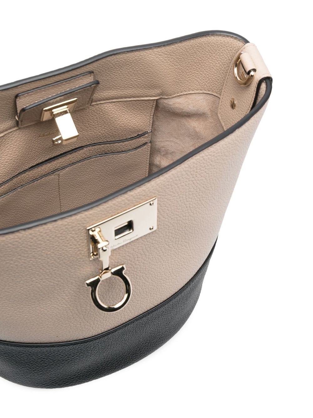 Studio bucket bag - 5