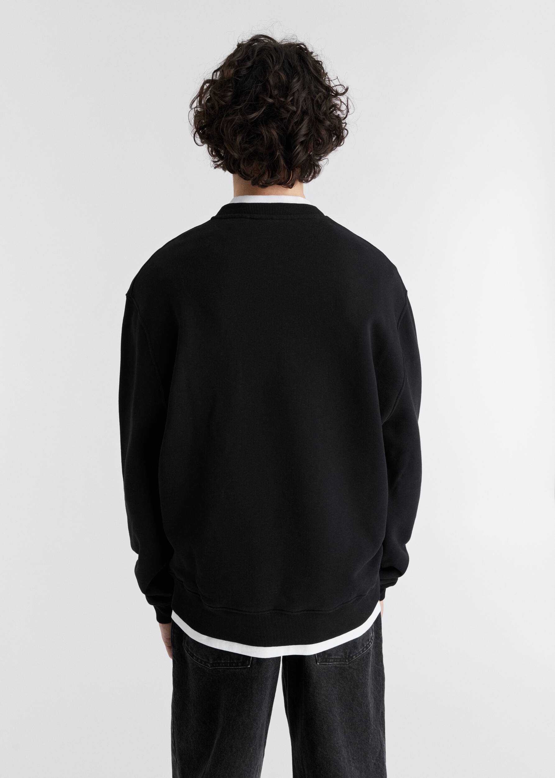 Signature Sweatshirt - 3