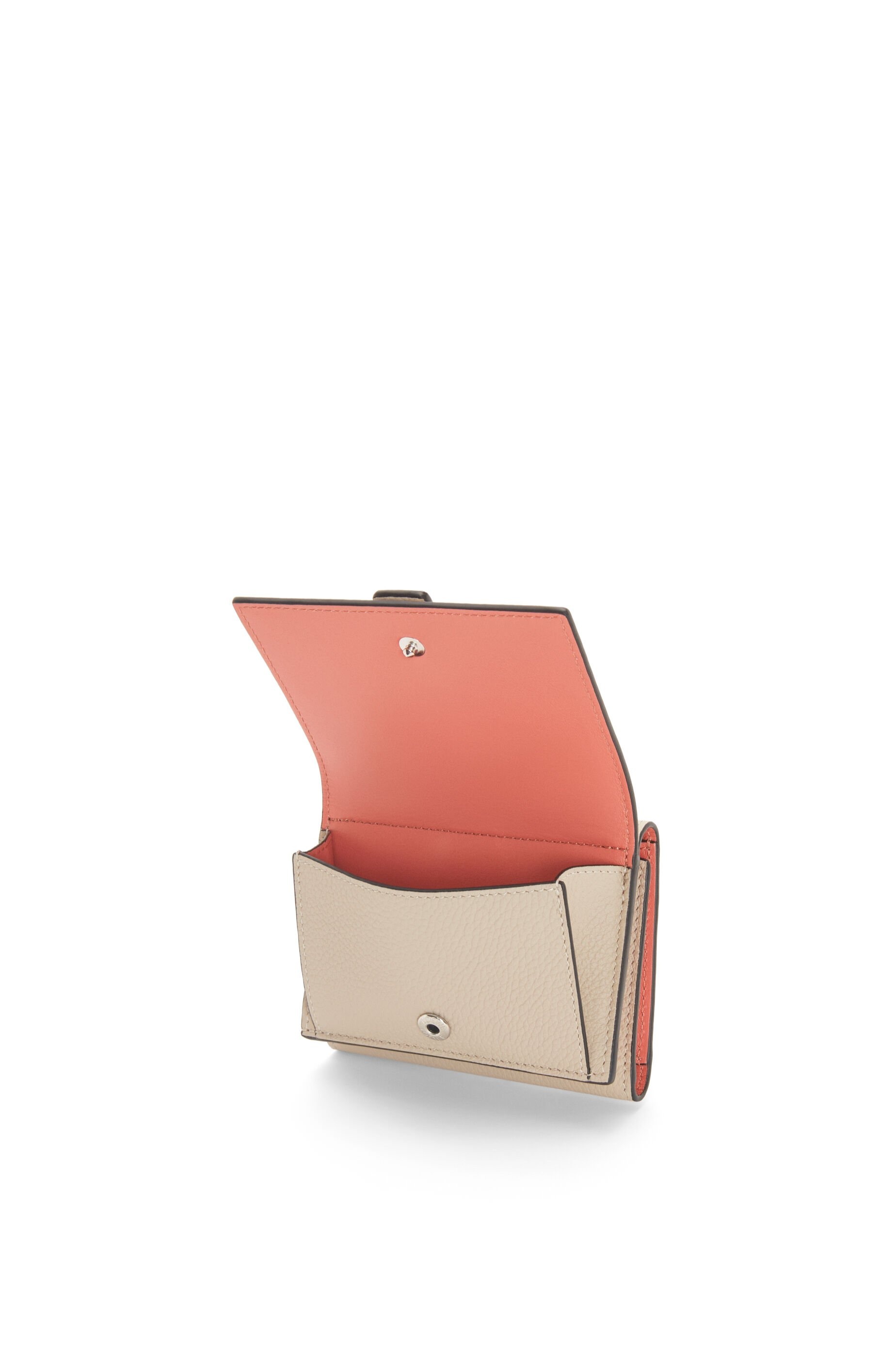 Trifold wallet in soft grained calfskin - 3