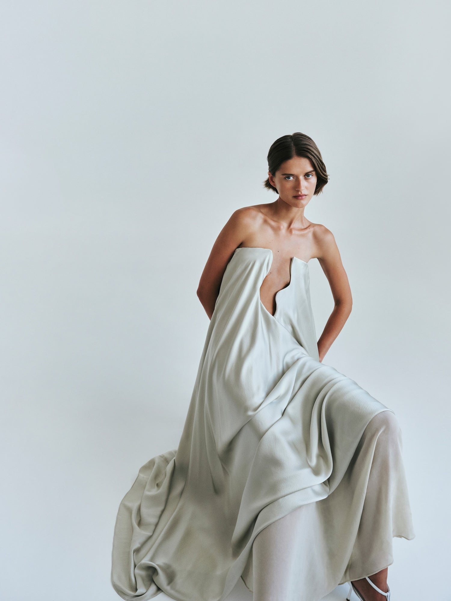 Textured Silk Salacia Strapless Gown - 7