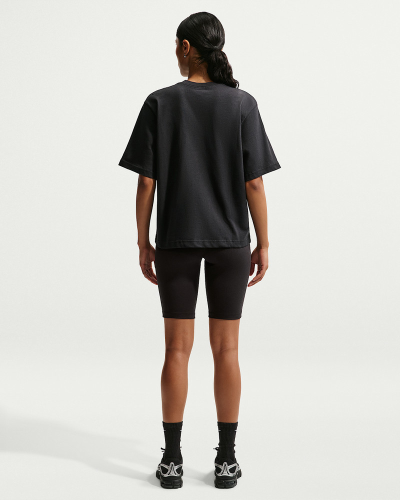 Nike Sportswear Essential Women's Boxy T-Shirt 5