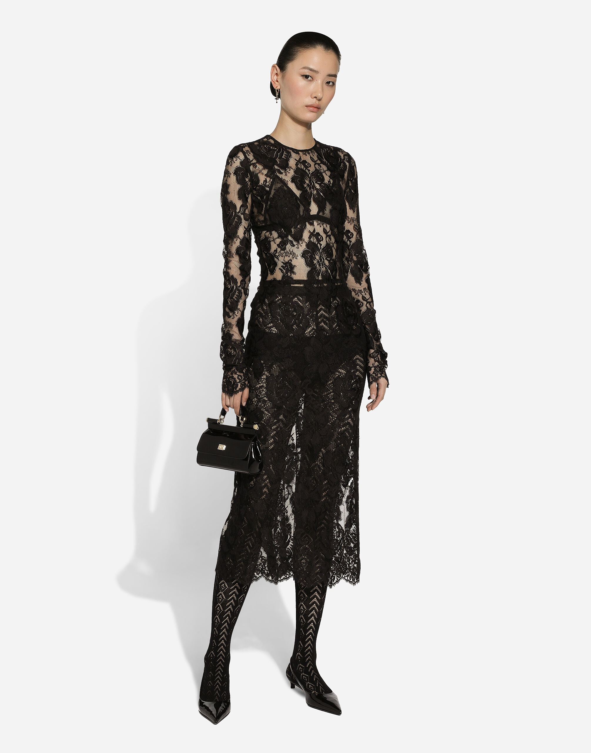Calf-length floral lace dress - 5