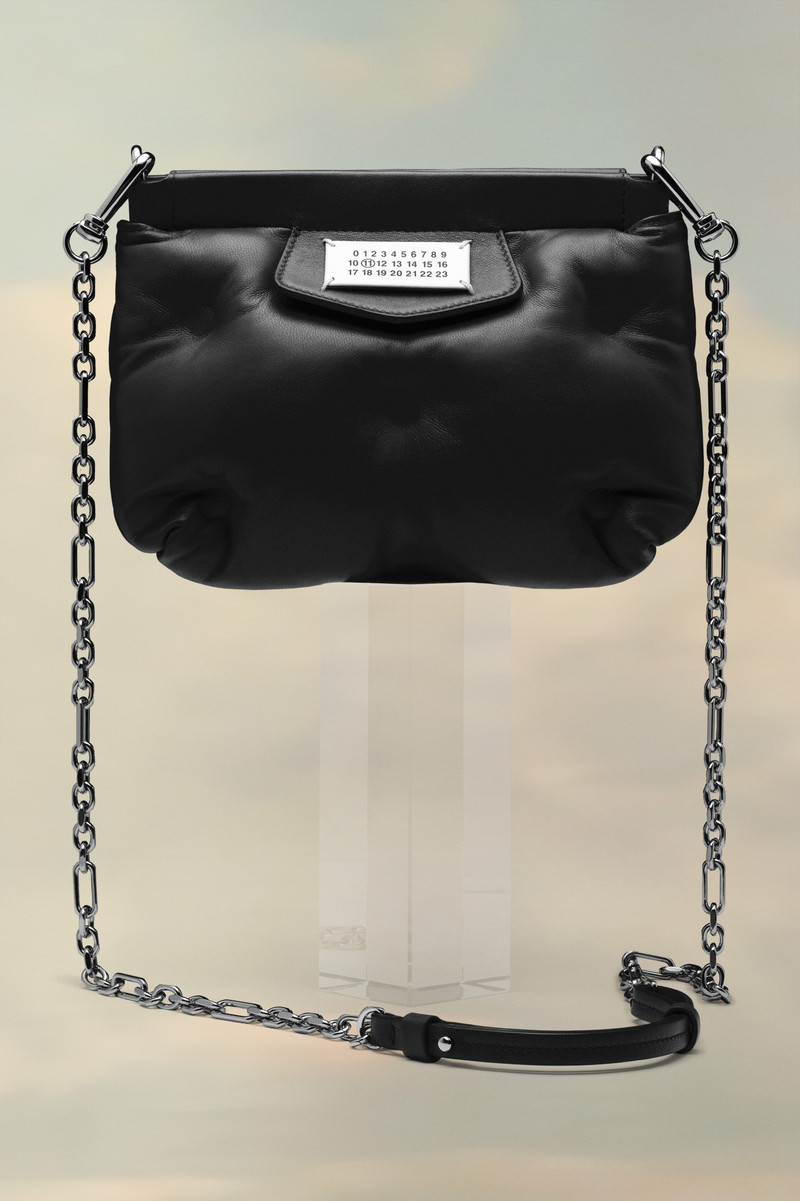 Glam Slam Red Carpet Mini 1