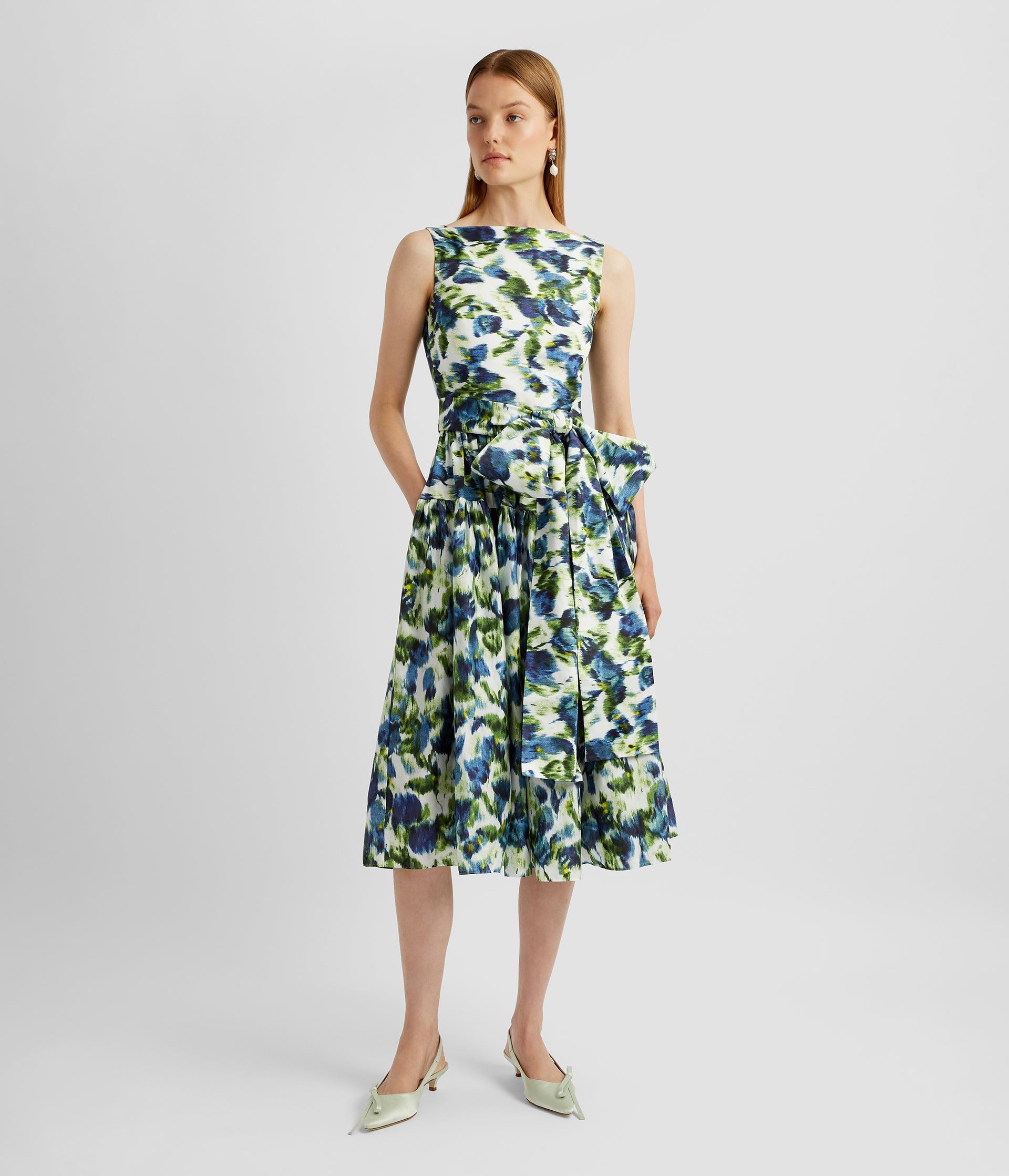 SLEEVELESS MIDI DRESS WITH BOW DETAIL - 4