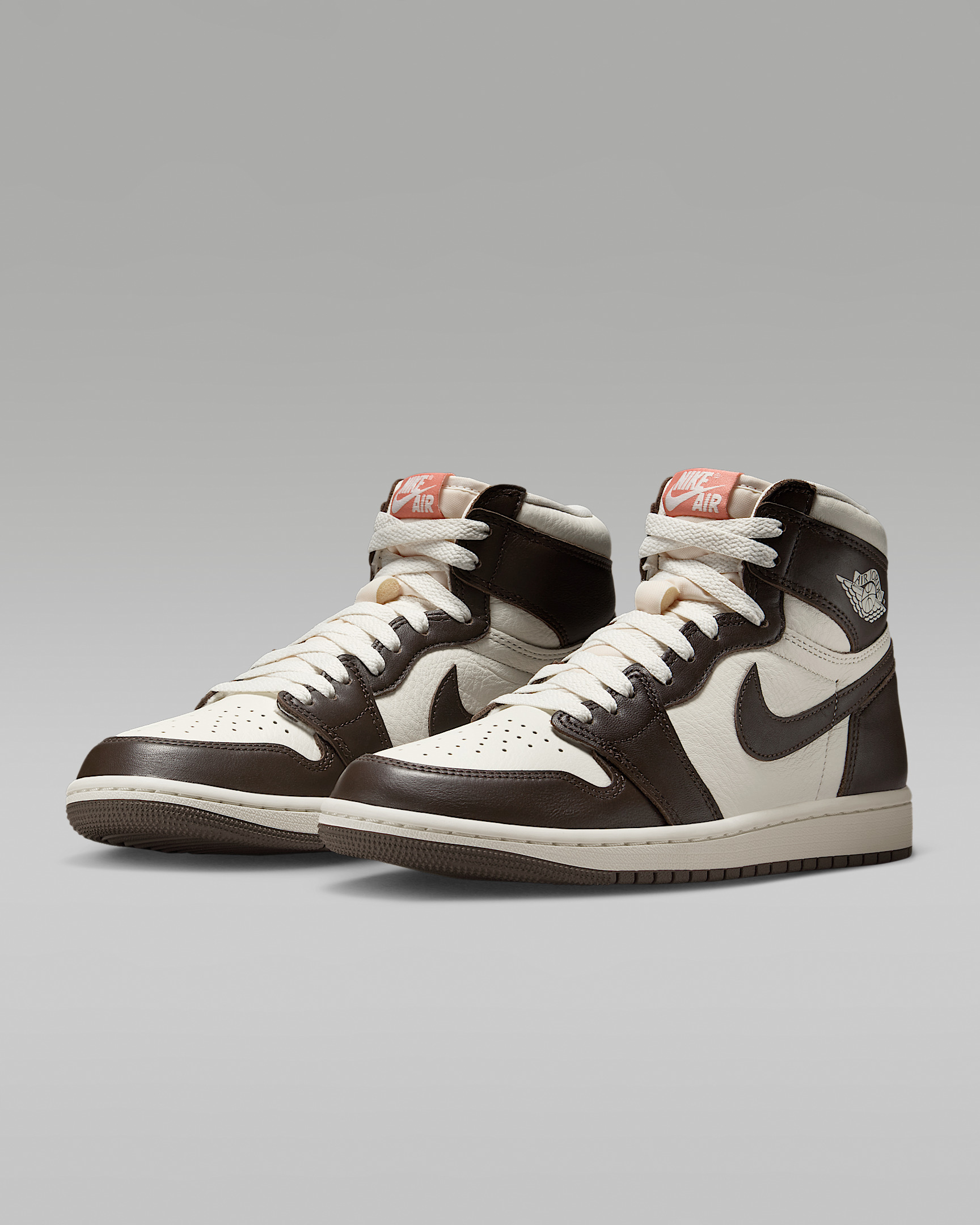 Air Jordan 1 Retro High OG "Baroque Brown and Sail" Women's Shoes - 5
