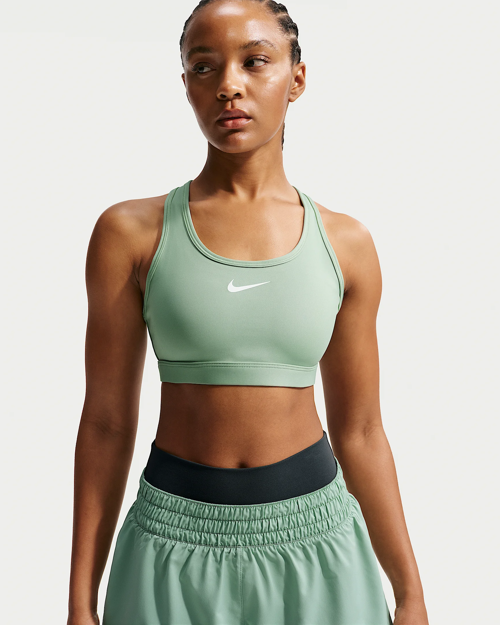 Nike Swoosh Women's Medium-Support Padded Sports Bra - 1