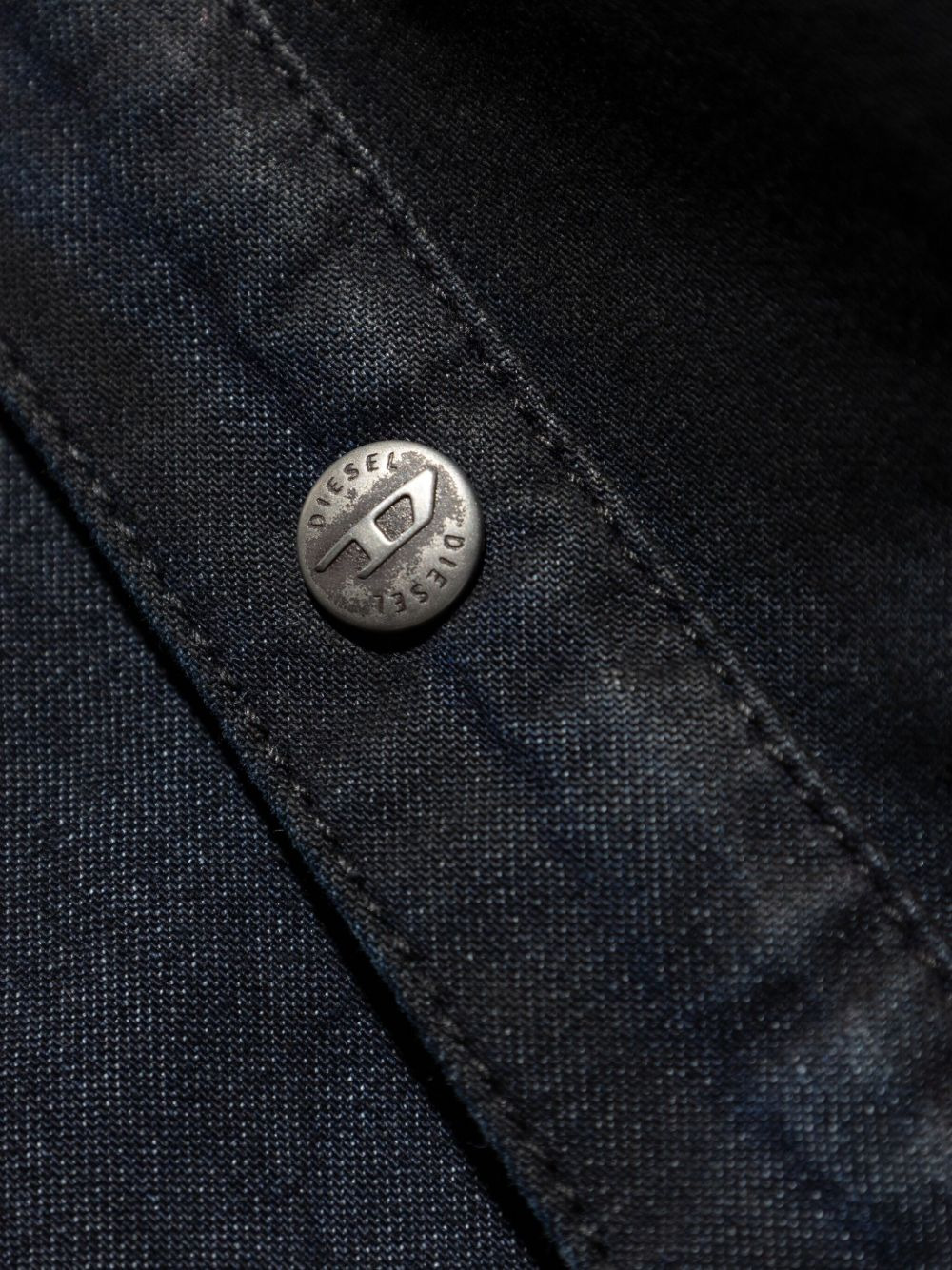logo-button denim shirt - 5
