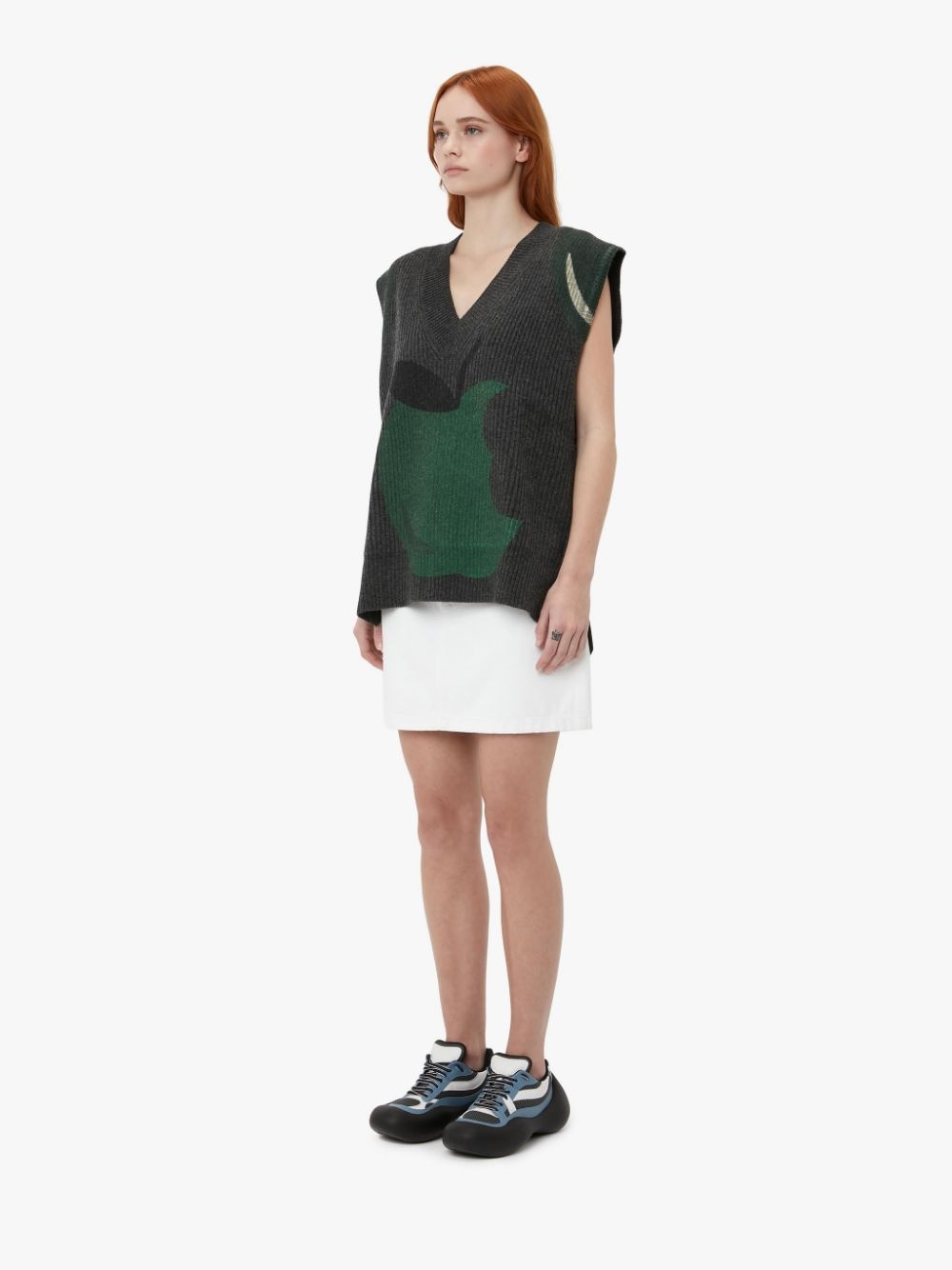 APPLE V-NECK VEST - 5