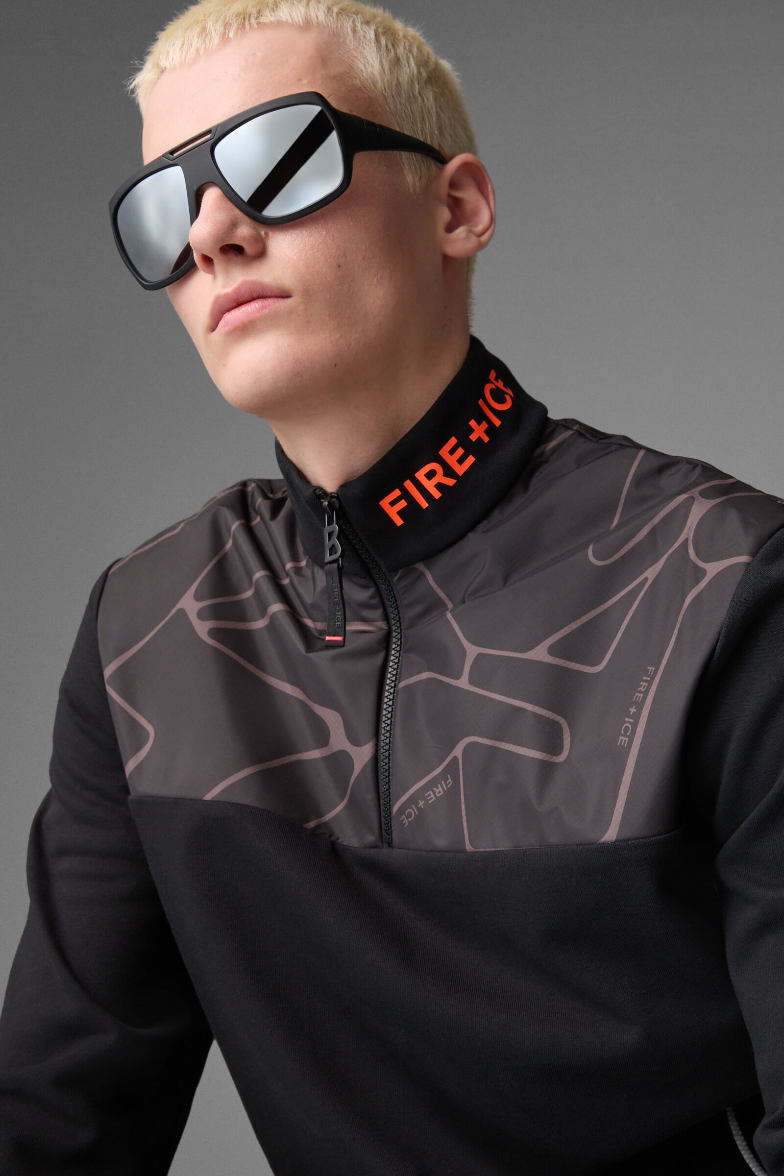 Majan Half-zip sweatshirt in Black - 4
