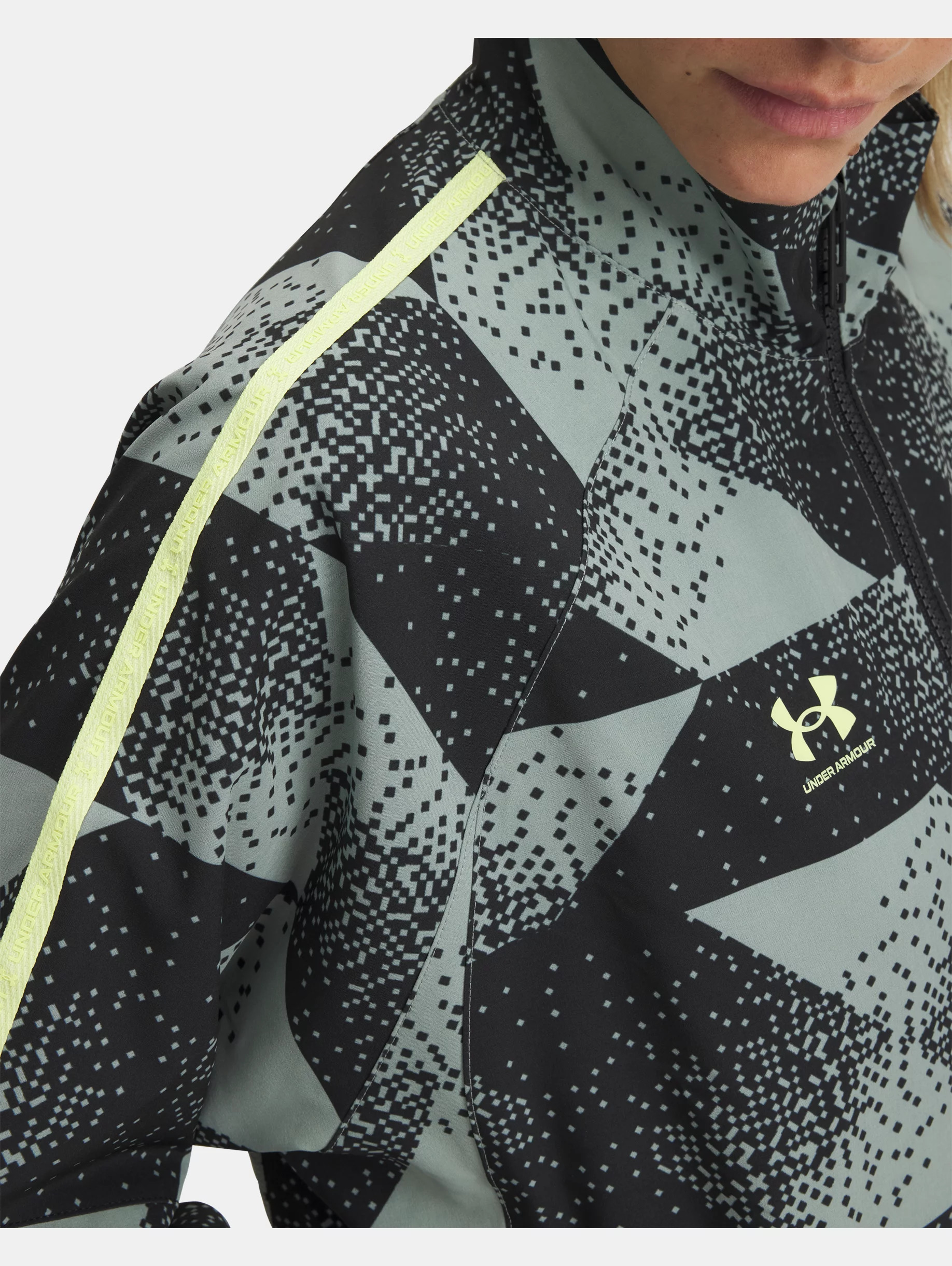 Women's UA Challenger Pro Printed Track Jacket - 3