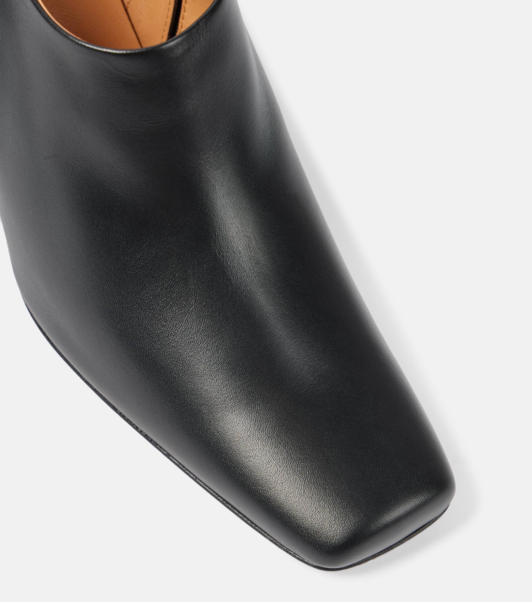 Leather ankle boots - 6