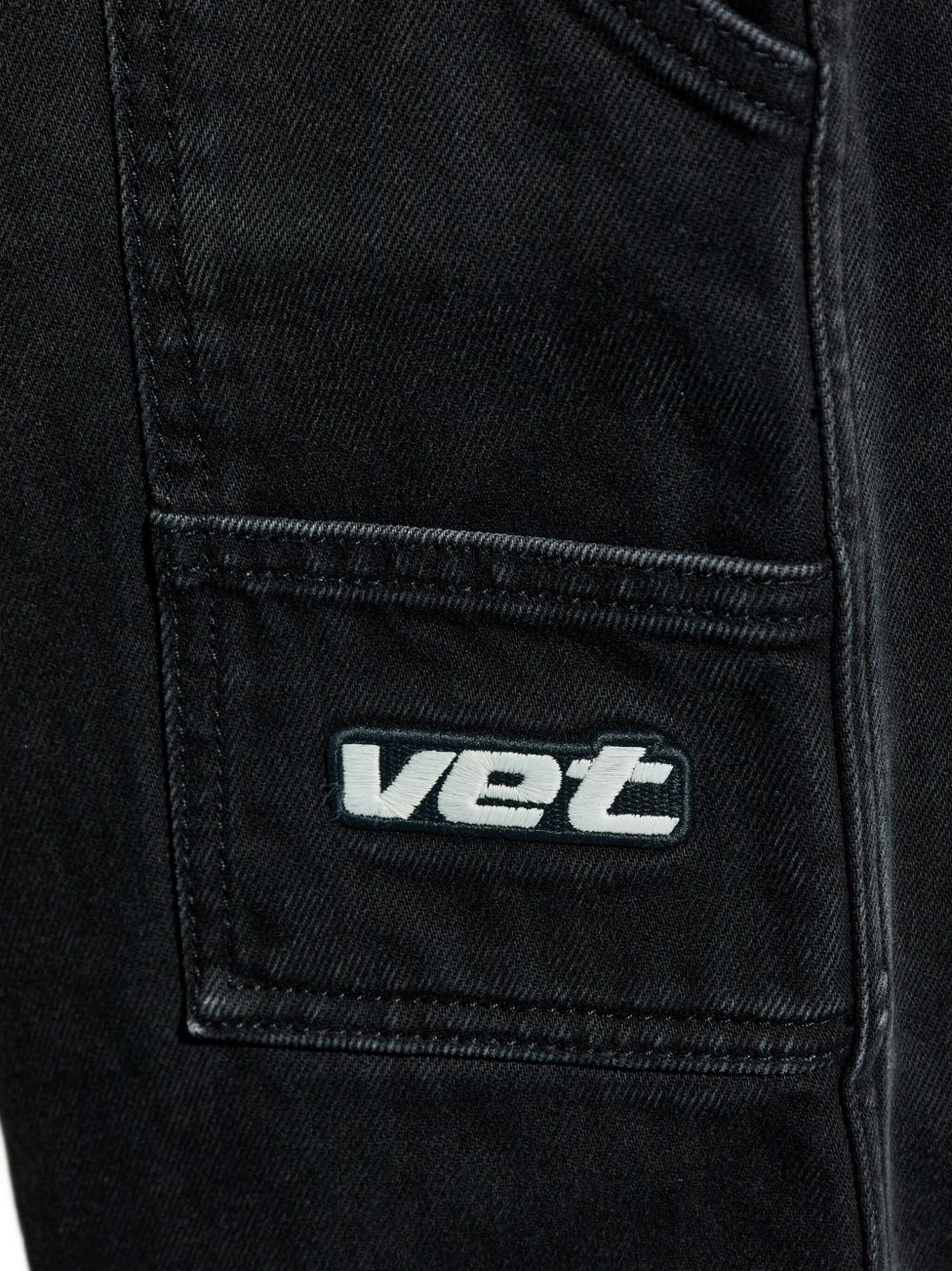 logo-patch cargo jeans - 5