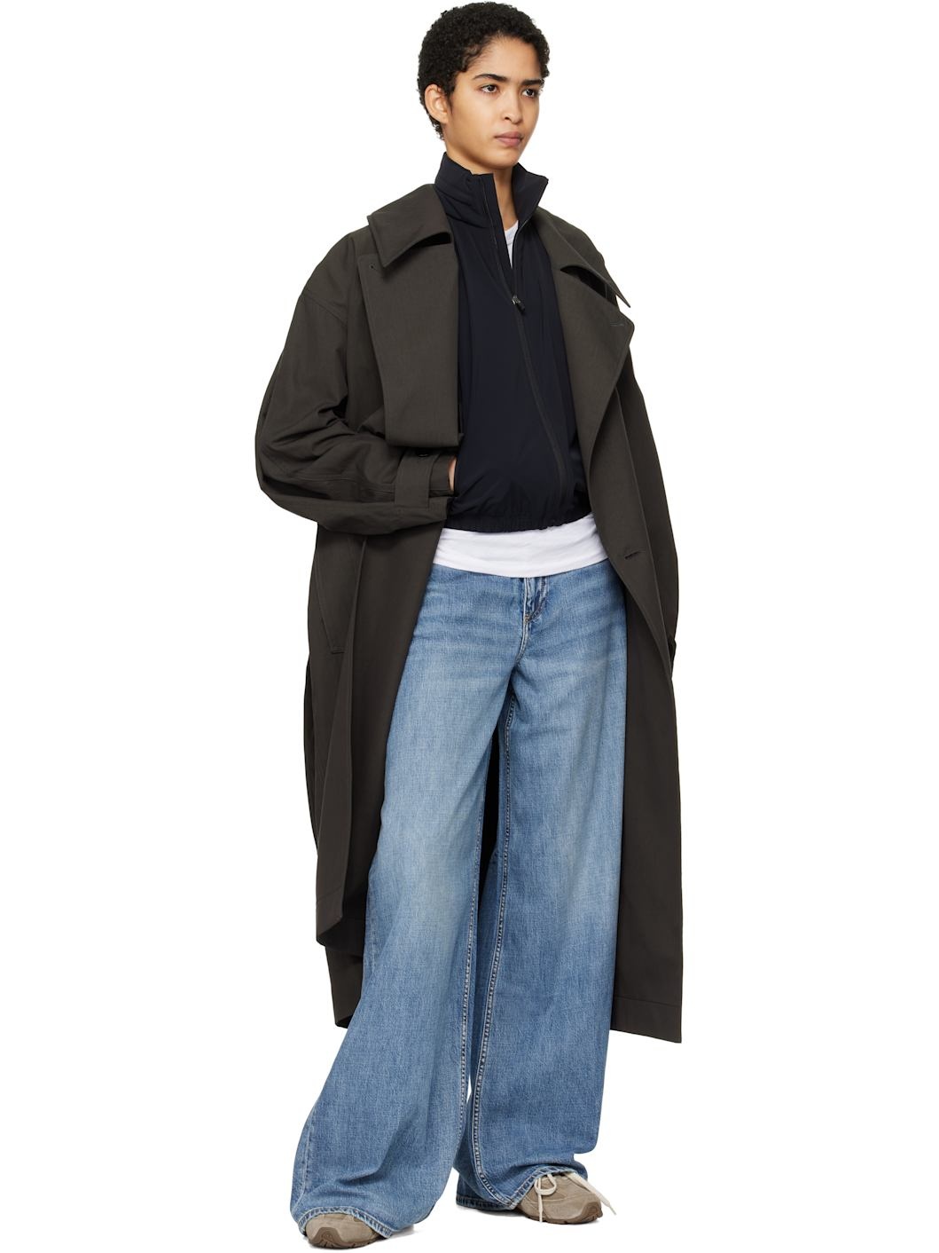 BALENCIAGA Women's Activewear Shrunk Windbreaker in Black
