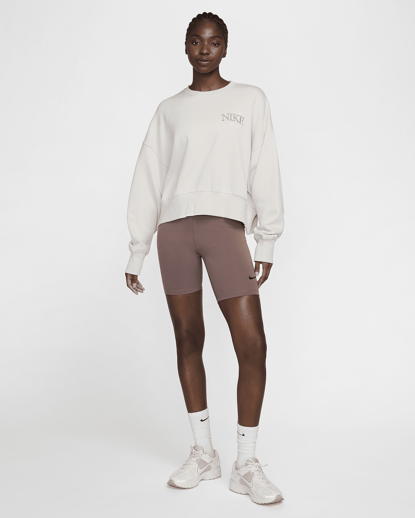 Nike Sportswear Phoenix Fleece Women's Oversized Cropped Crew-Neck Sweatshirt - 7