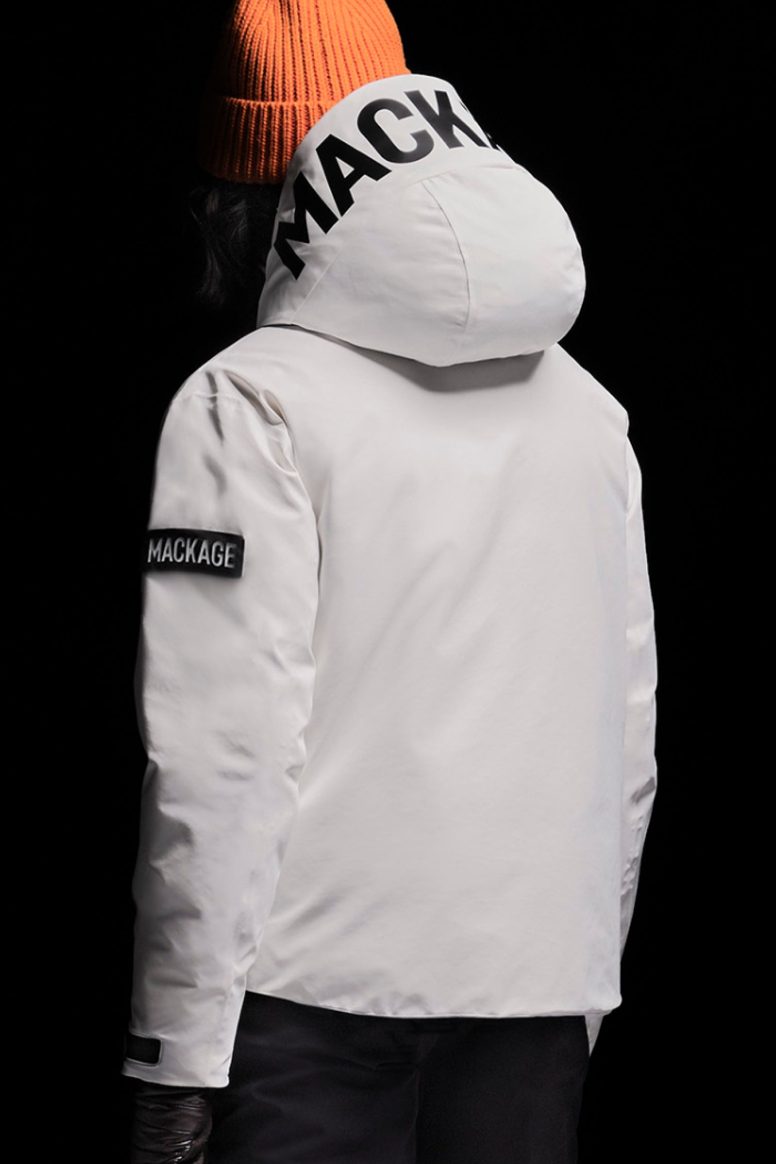 YUKIO down ski jacket with hood - 2