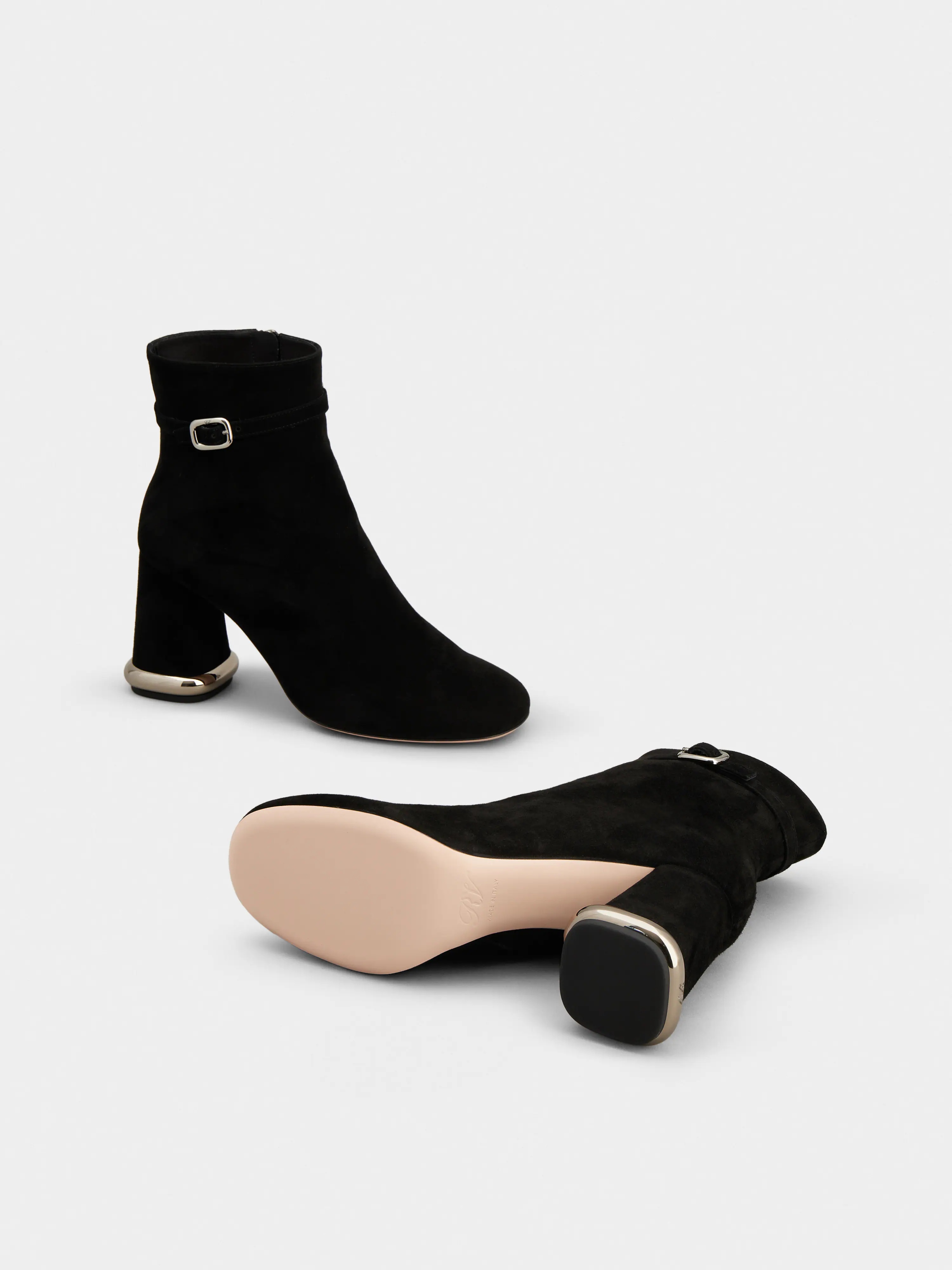 Viv' Podium Booties in suede - 6