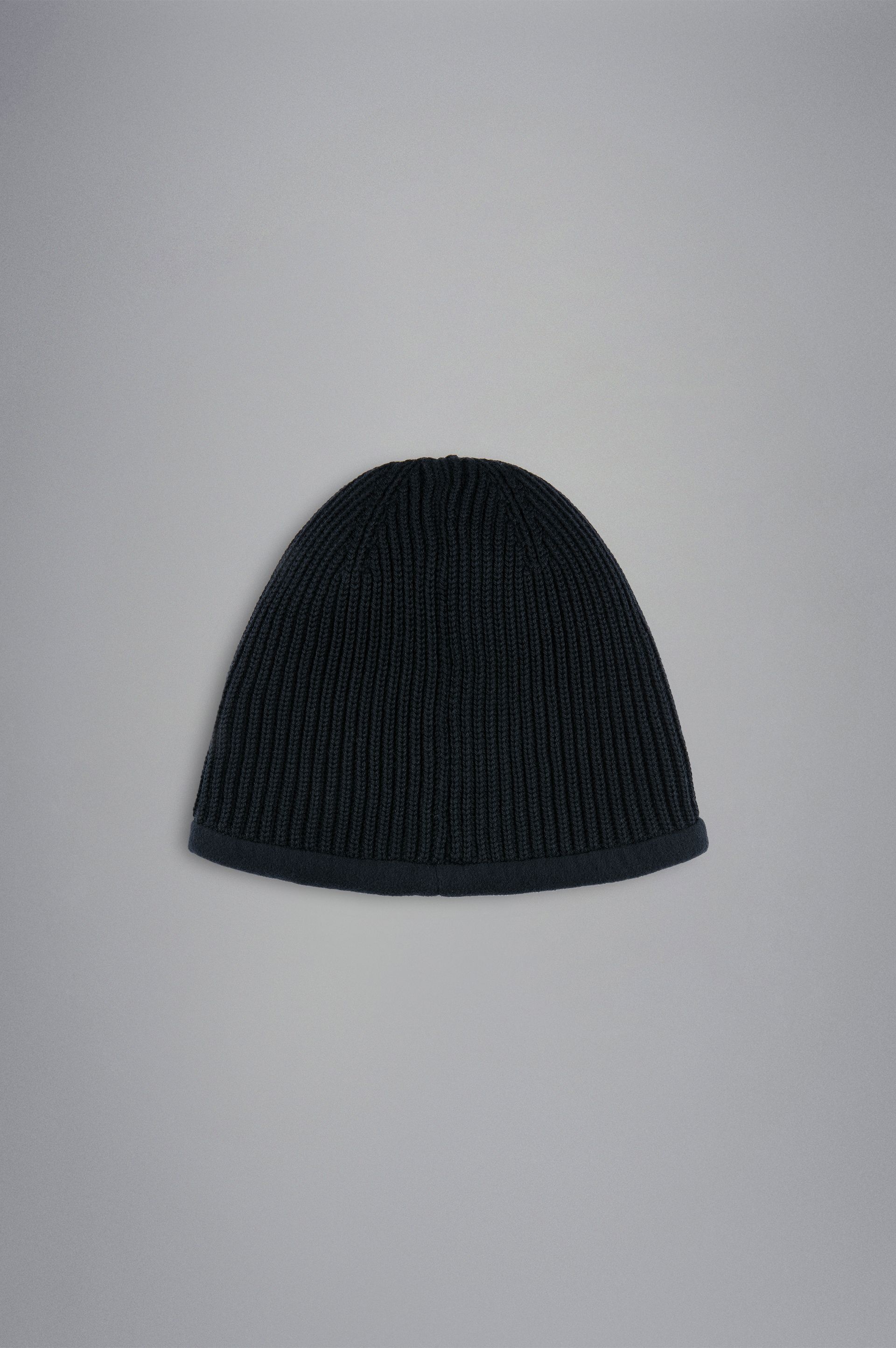 WOOL BEANIE WITH WINTER HEROES EMBROIDERY - 3