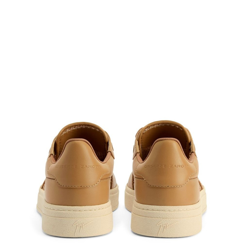 Giuseppe Zanotti Gz94 outlook