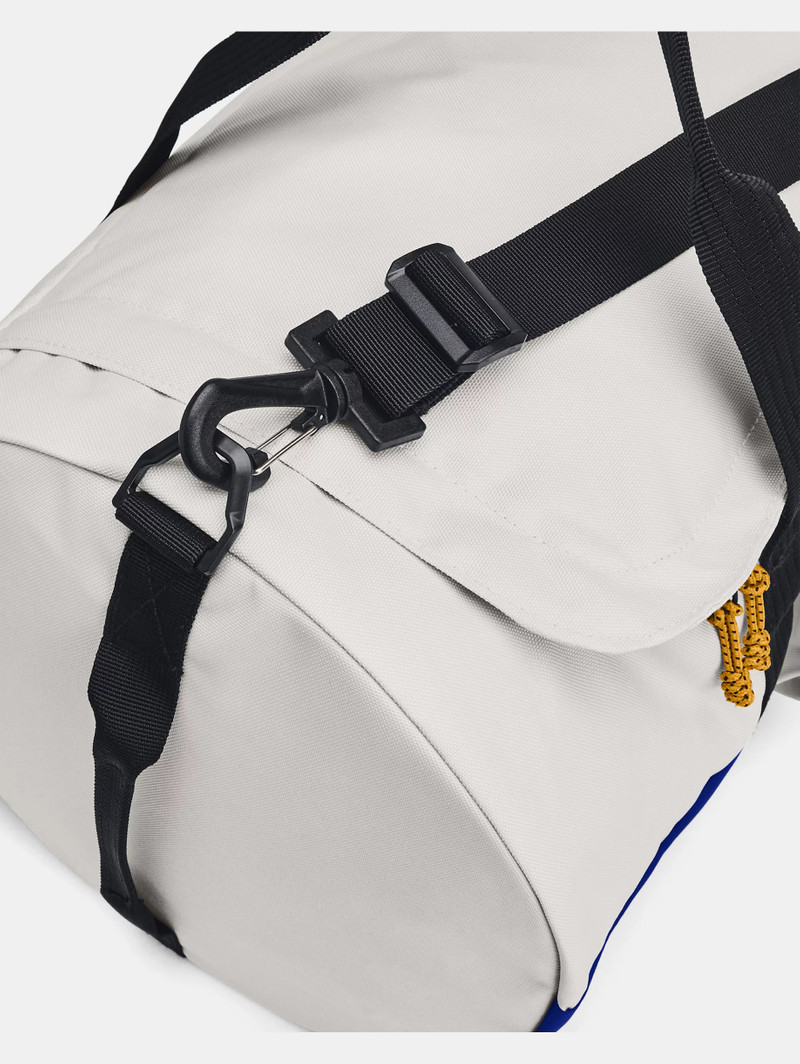 UA Triumph Barrel Duffle 6
