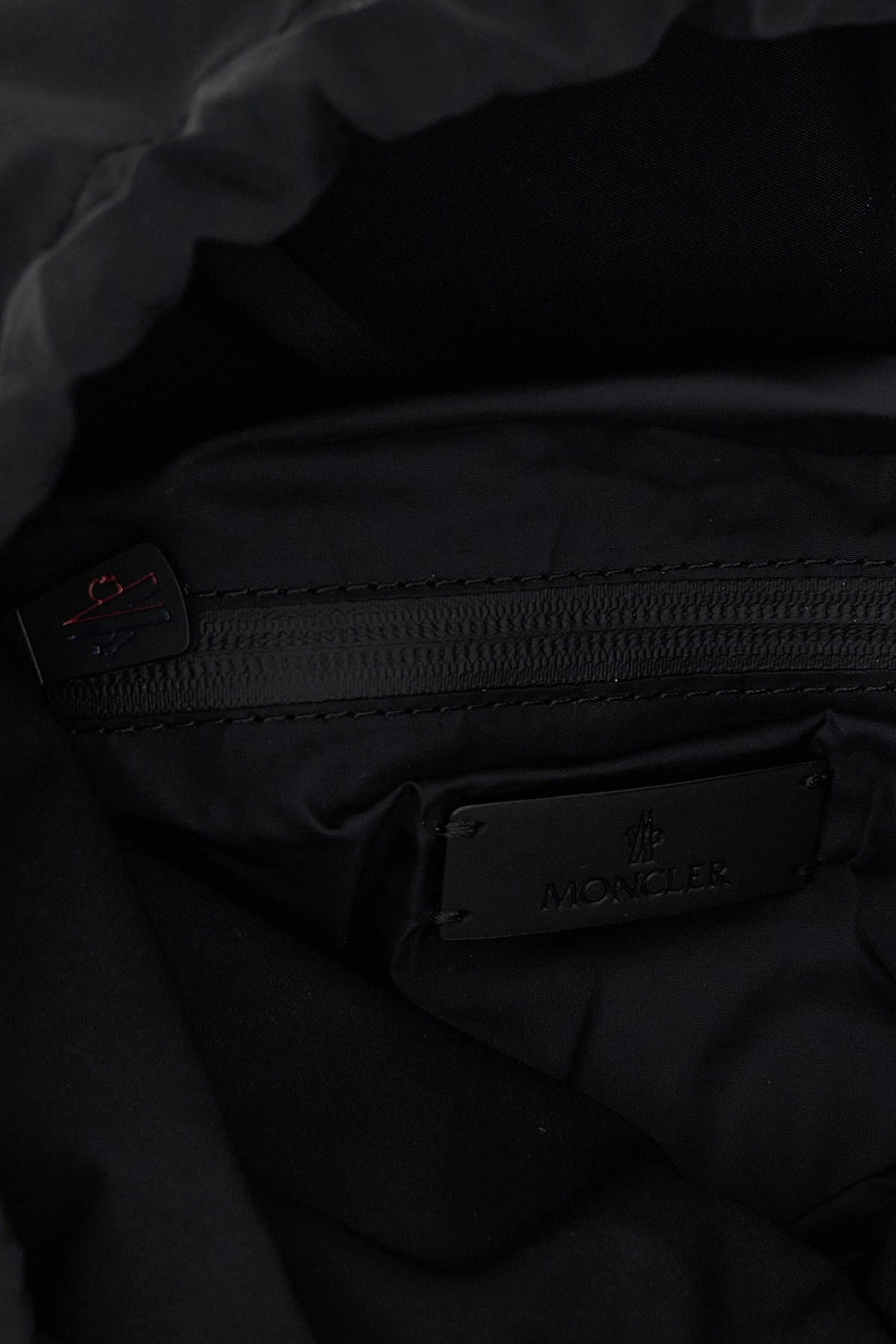 Logo embroidery backpack - 4