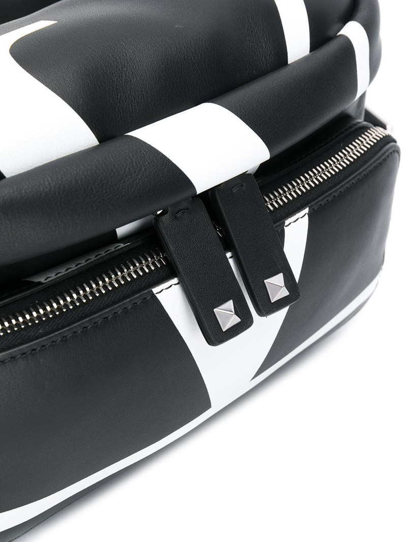 VLOGO belt bag 4