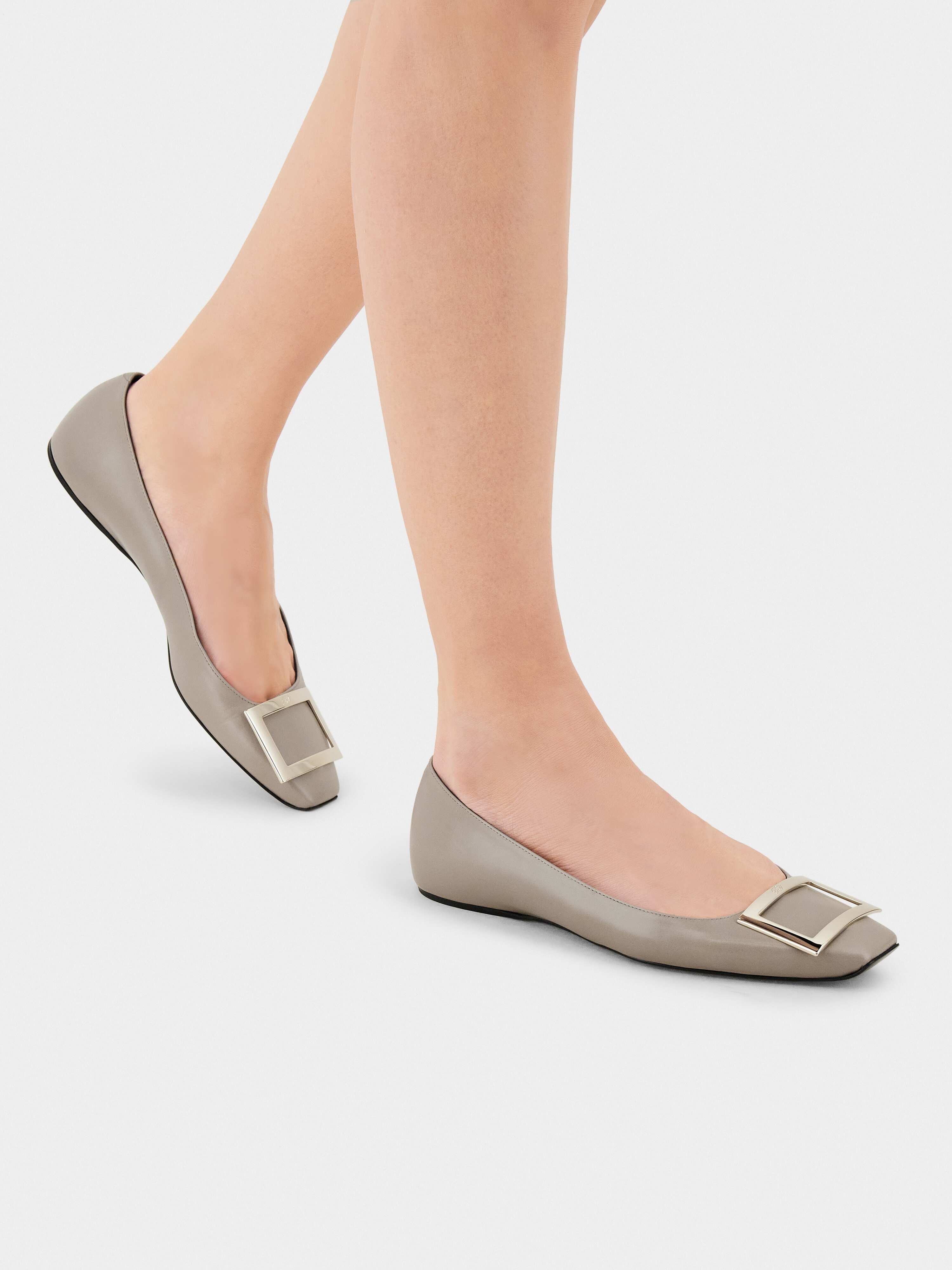 Trompette Metal Buckle Ballerinas in Leather - 8