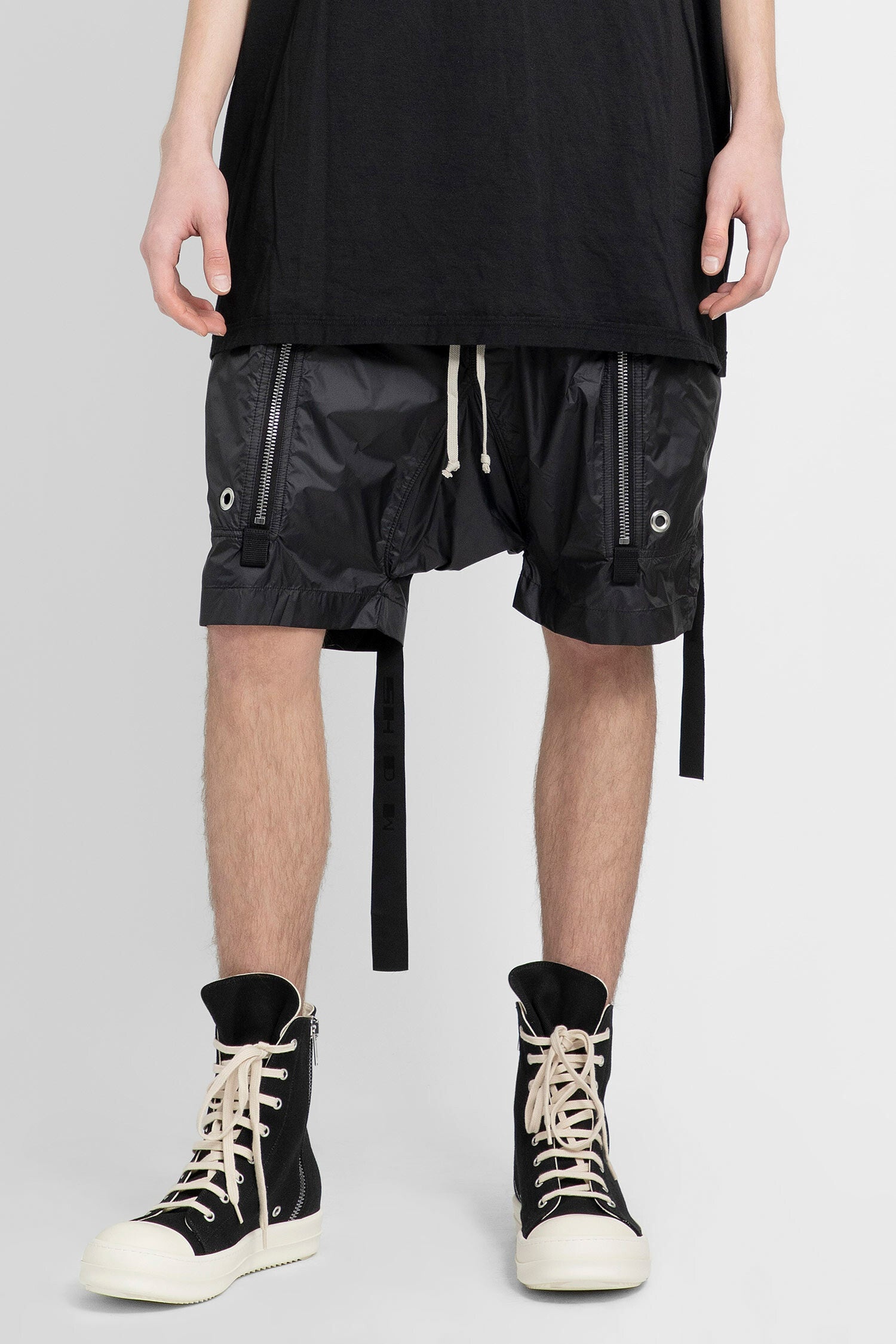 RICK OWENS MAN BLACK SHORTS - 2