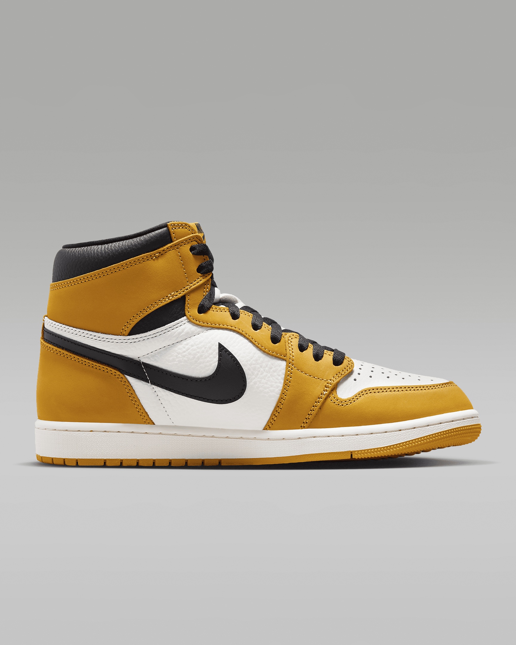Jordan Air Jordan 1 Retro High OG Yellow Ochre Men s Shoes REVERSIBLE