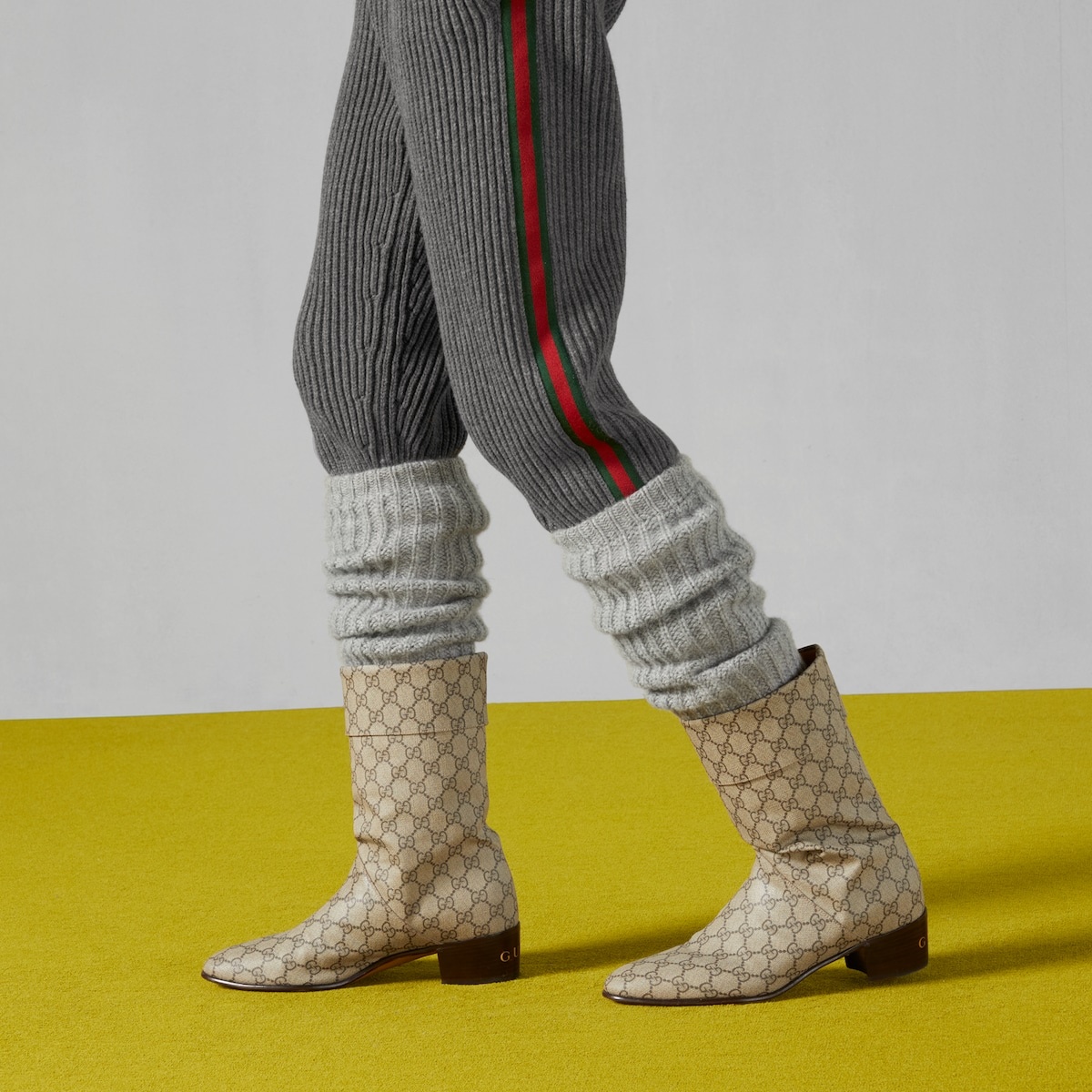 Knit cashmere leg warmers - 3
