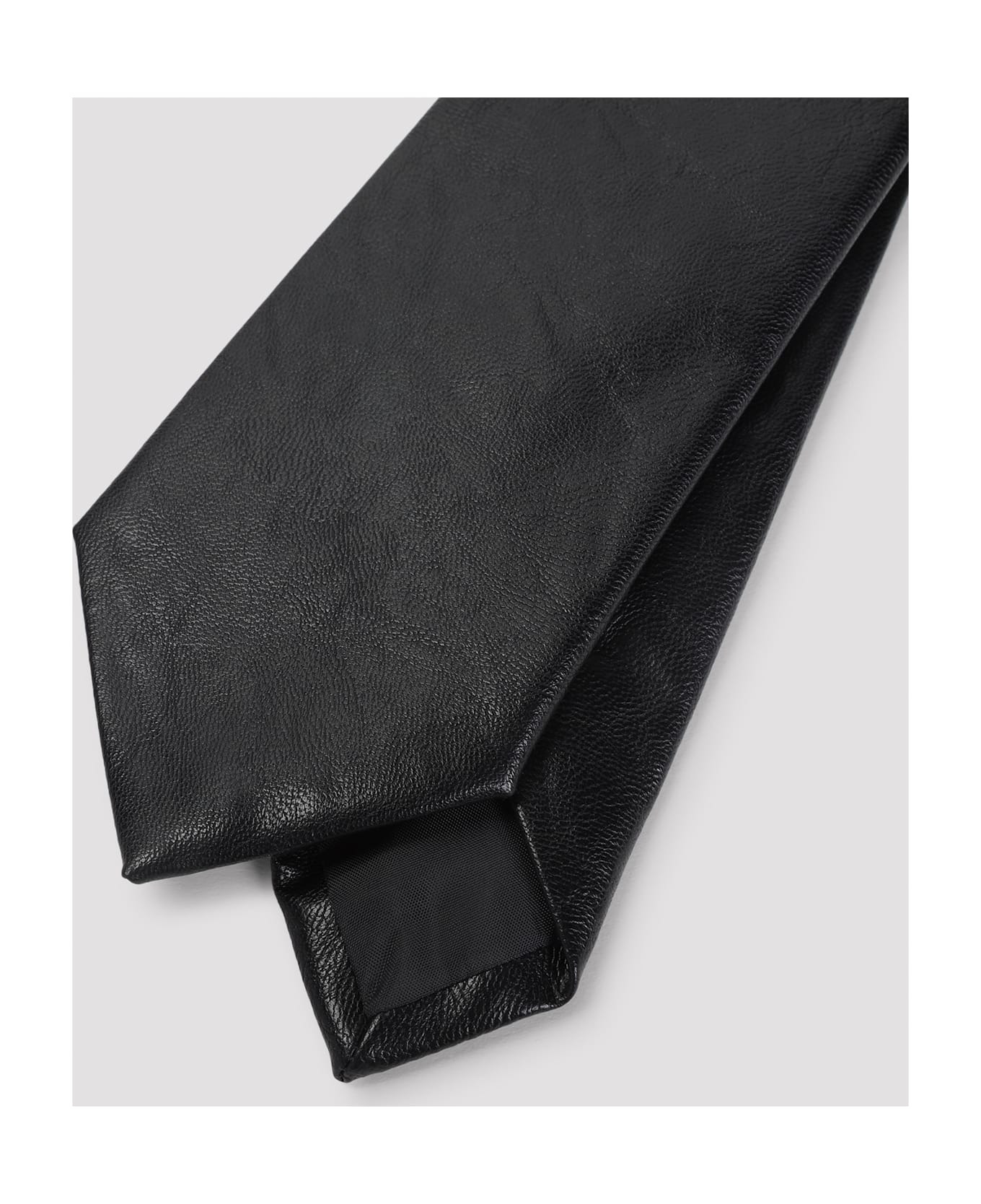 Tie - 4