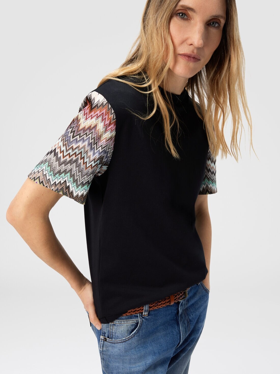 Short Sleeve T-Shirt with Snake Pattern Insert - 5
