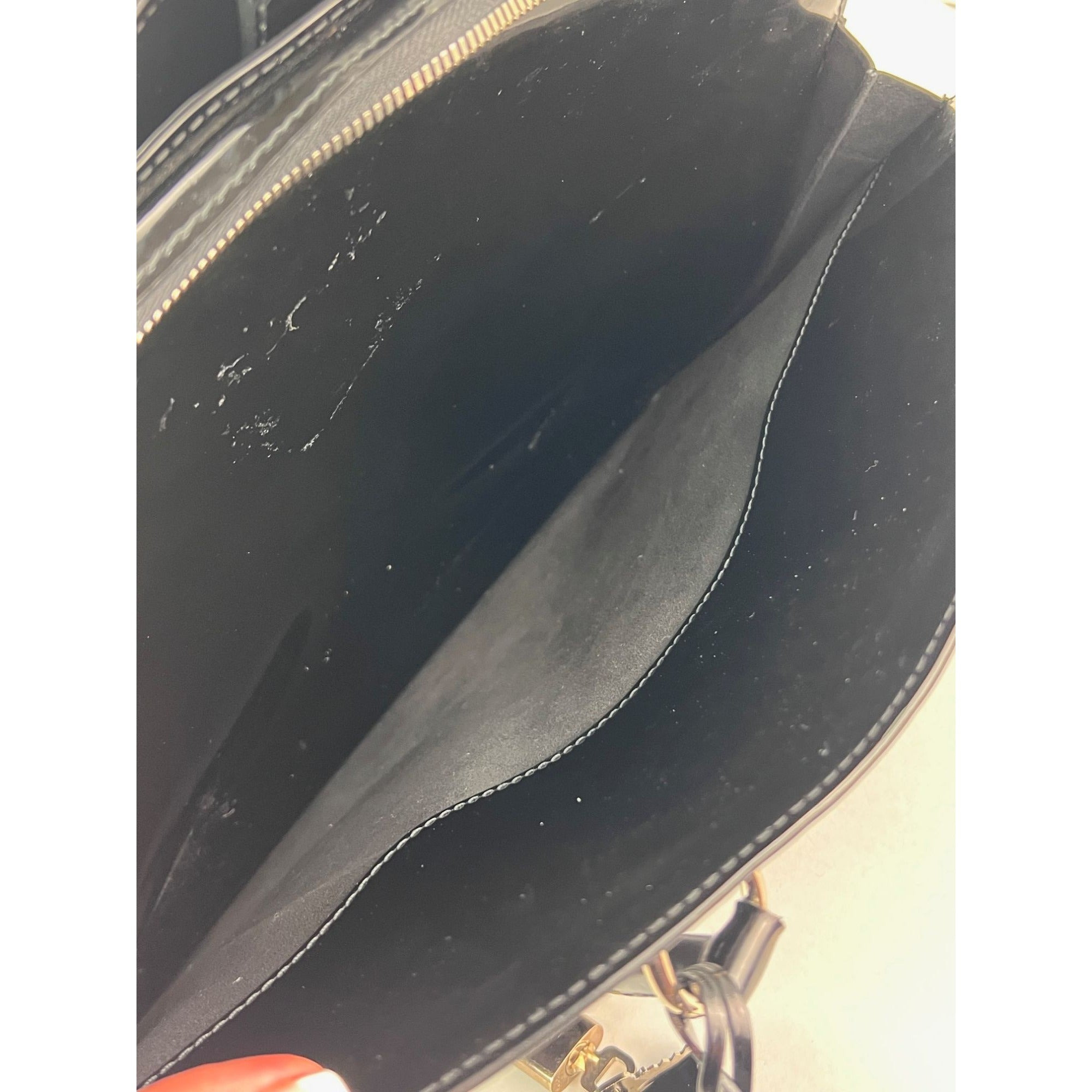 Louis Vuitton Electric Epi Pont Neuf GM Hand Bag - 10