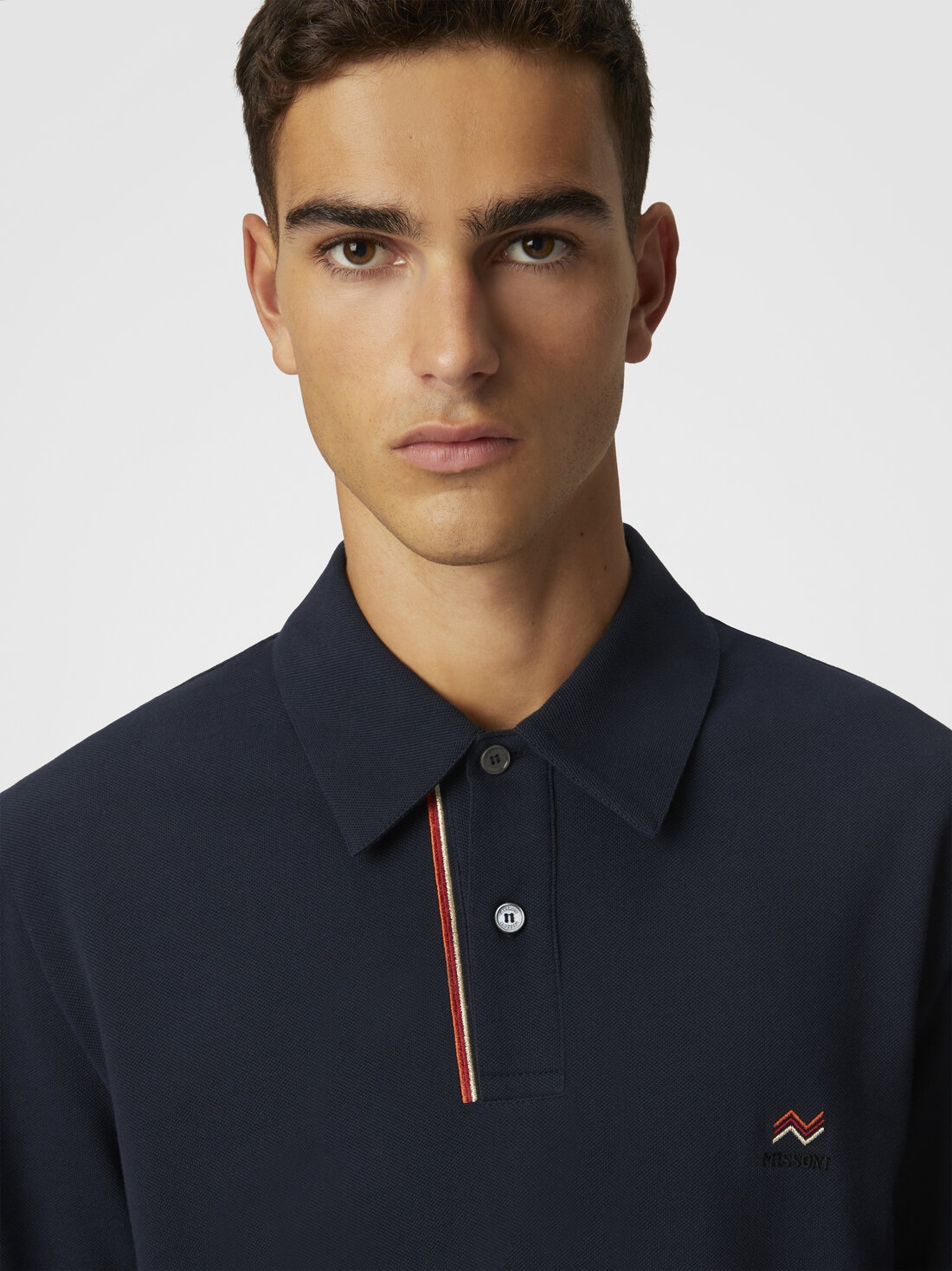 Solid color cotton piqué polo shirt with zigzag embroidery and contrasting detail - 5