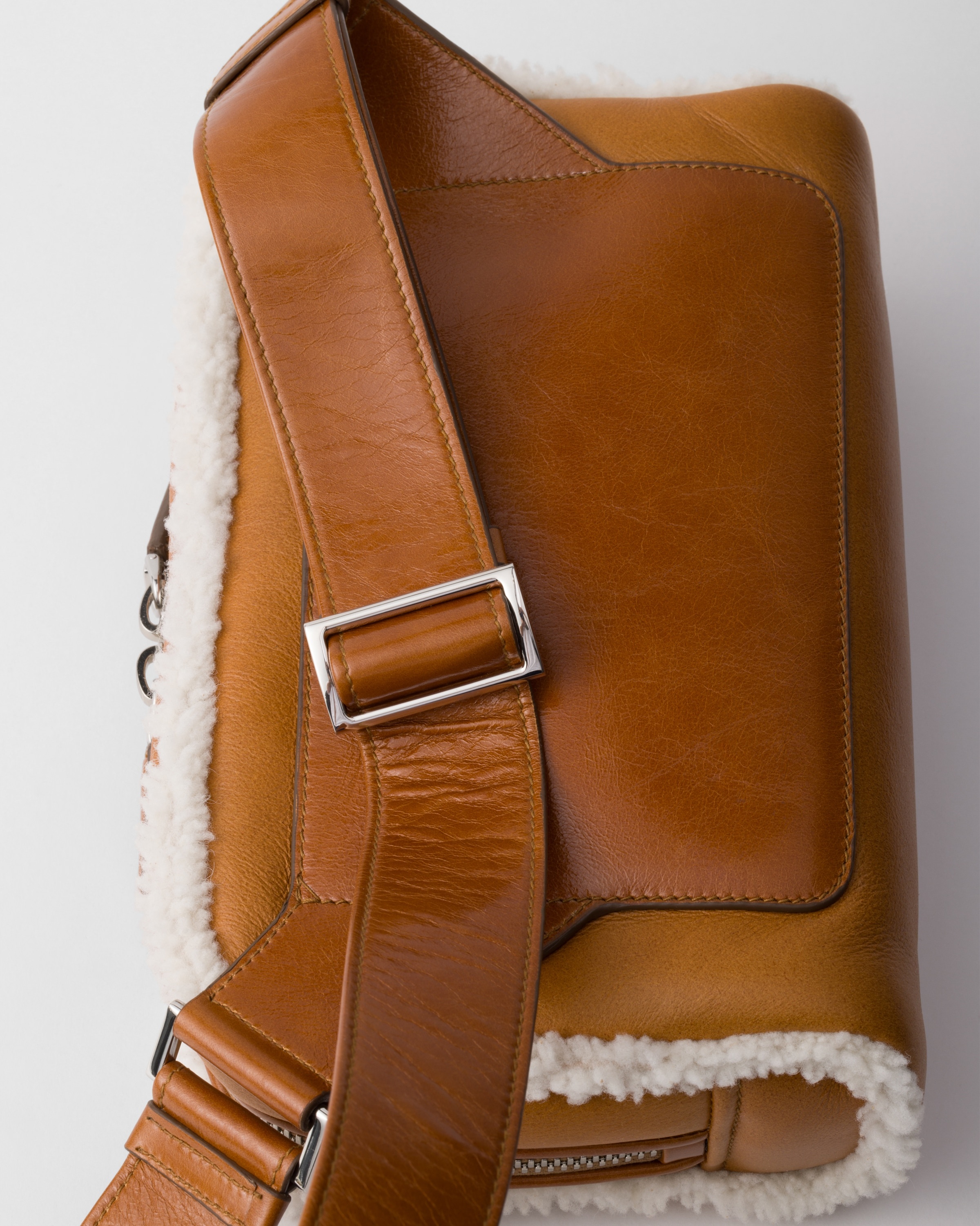 Shearling shoulder bag - 4