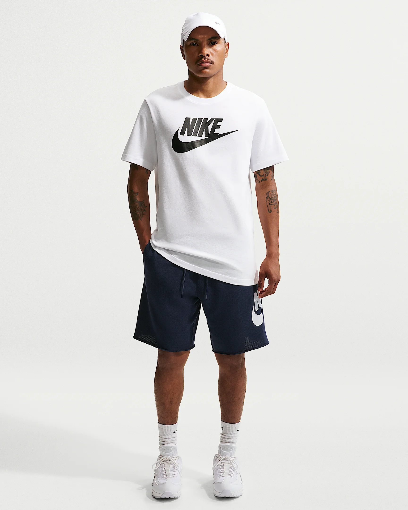Nike Club Men's French Terry Alumni Shorts - 1