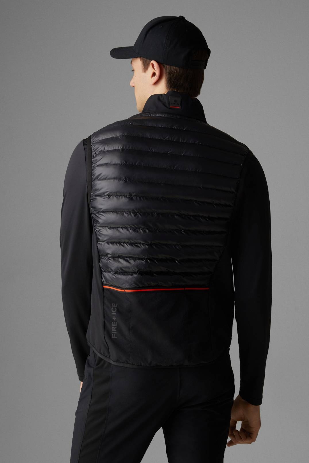 GRAIG QUILTED WAISTCOAT IN BLACK - 3