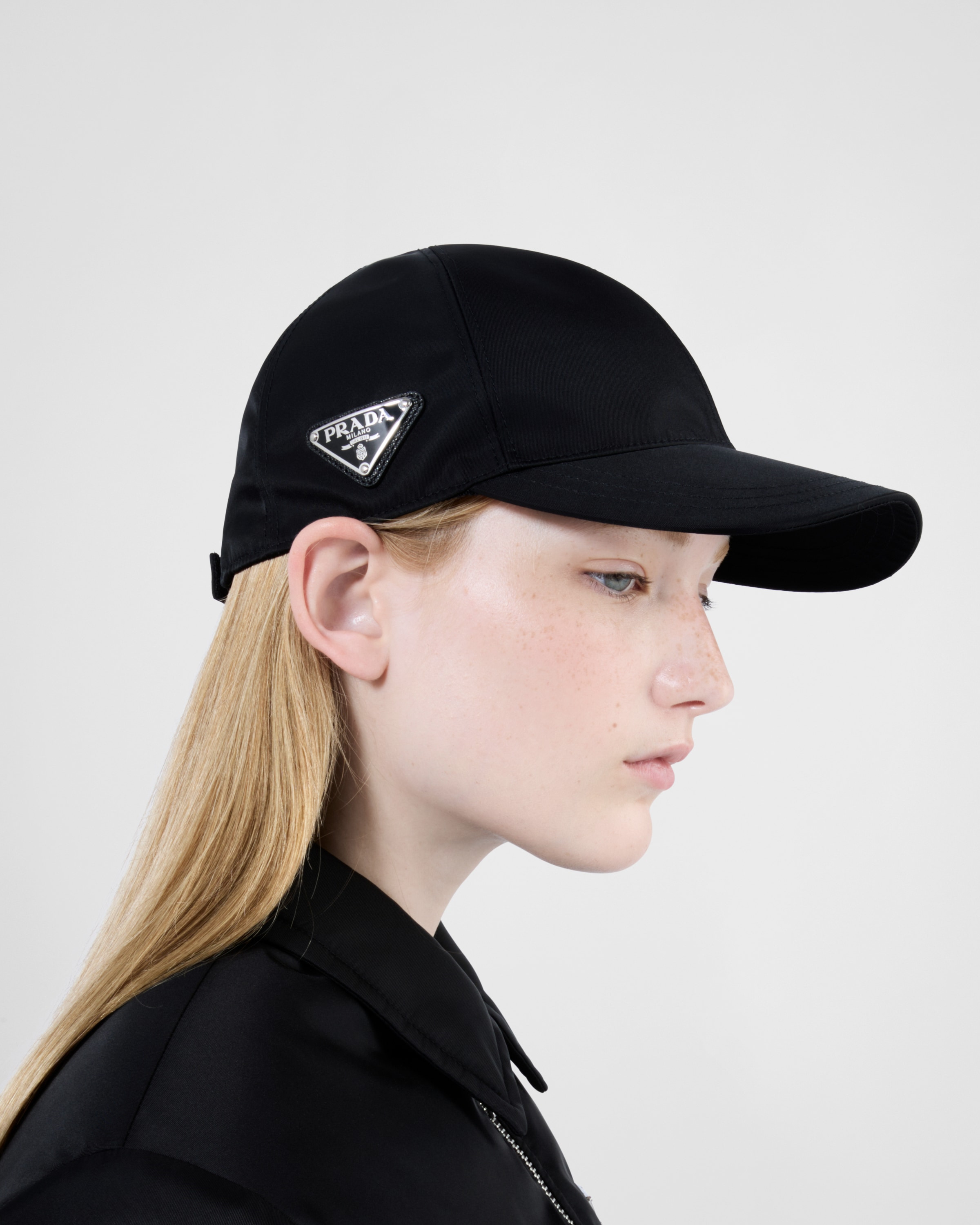 帽子 PRADA 2002 archive cap PRADA 2002 archive cap - メルカリ