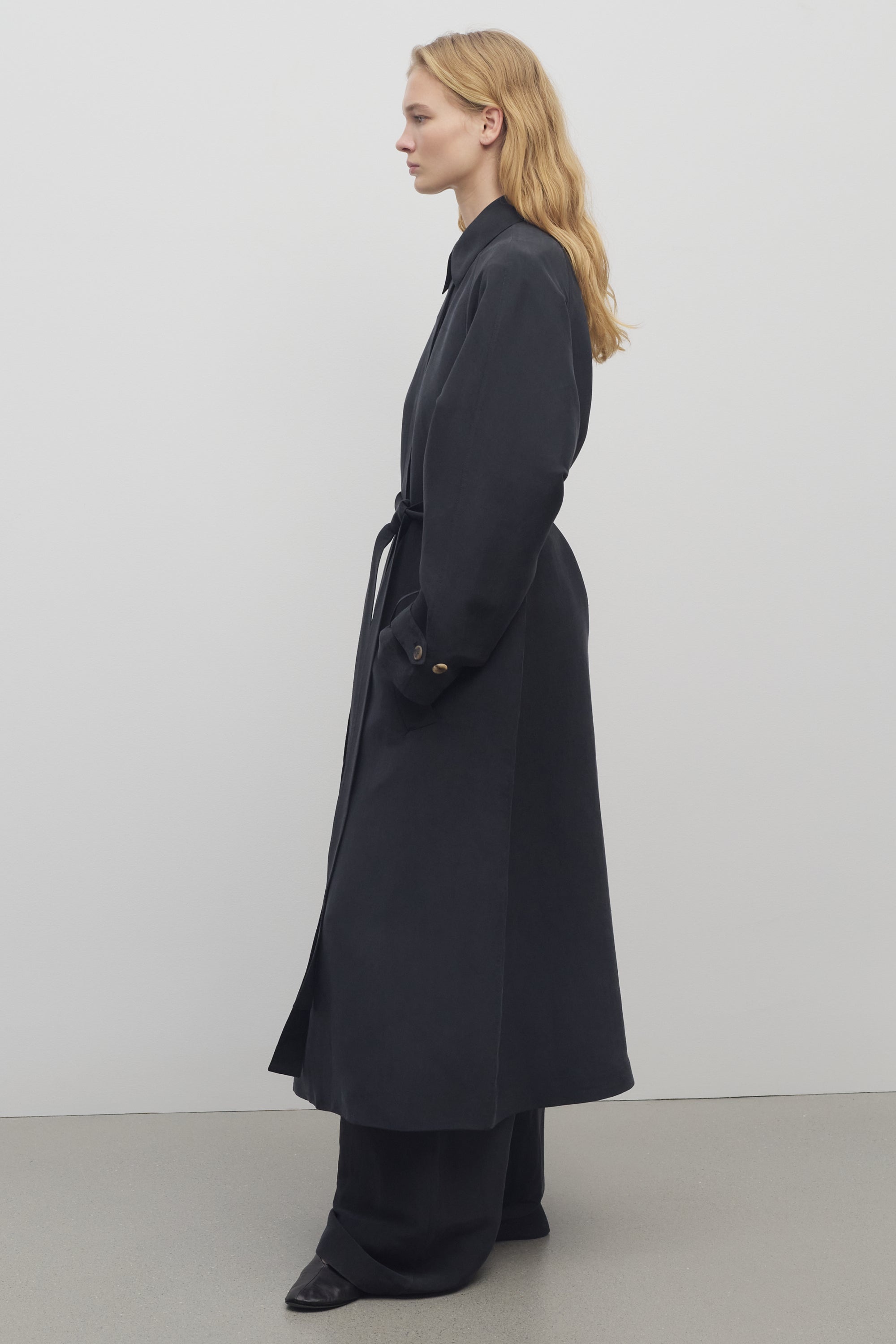 Ryo Coat in Silk - 5