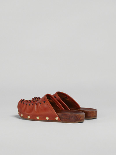 Marni VEGETABLE-TANNED LEATHER AND WOOD CLOG outlook