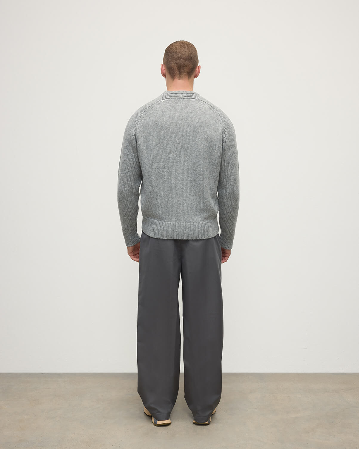 Ribbed Grey Cashmere Jumper - 4