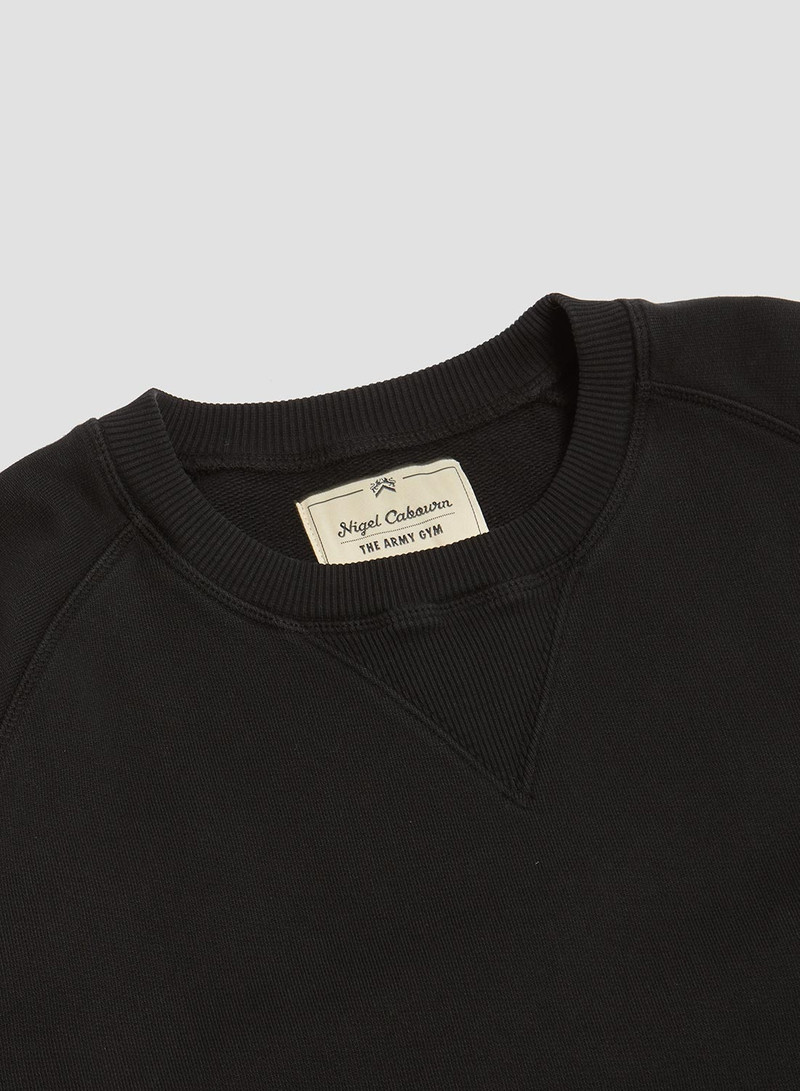 Embroidered Arrow Crew Sweatshirt in Black 4