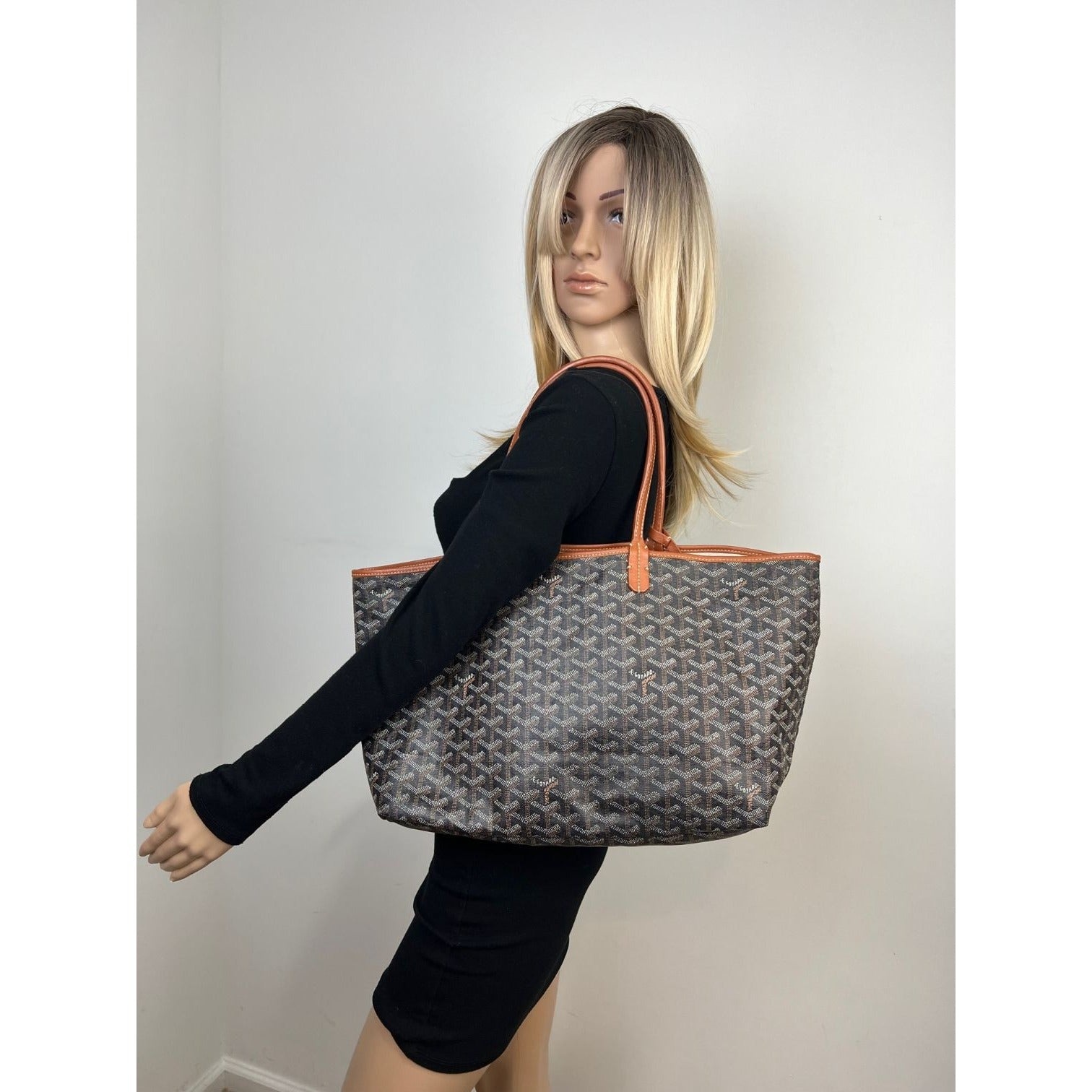 GOYARD St. Louis Goyardine PM Black Tote - 10