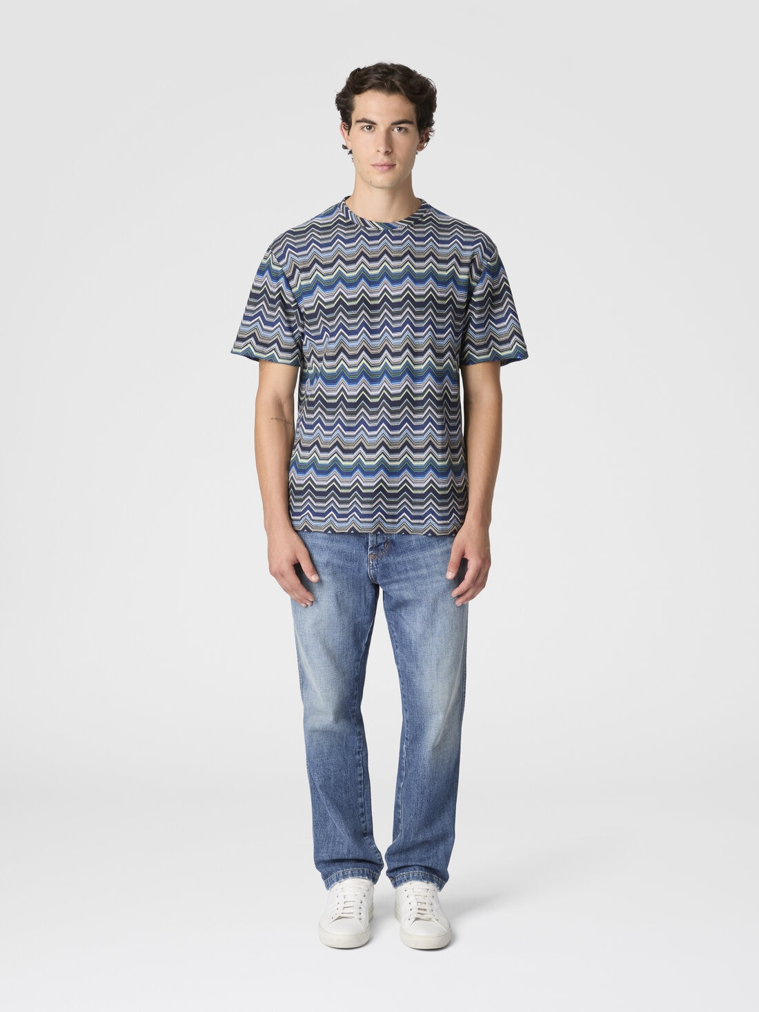 Crew Neck T-Shirt with Geometric Zigzag - 2
