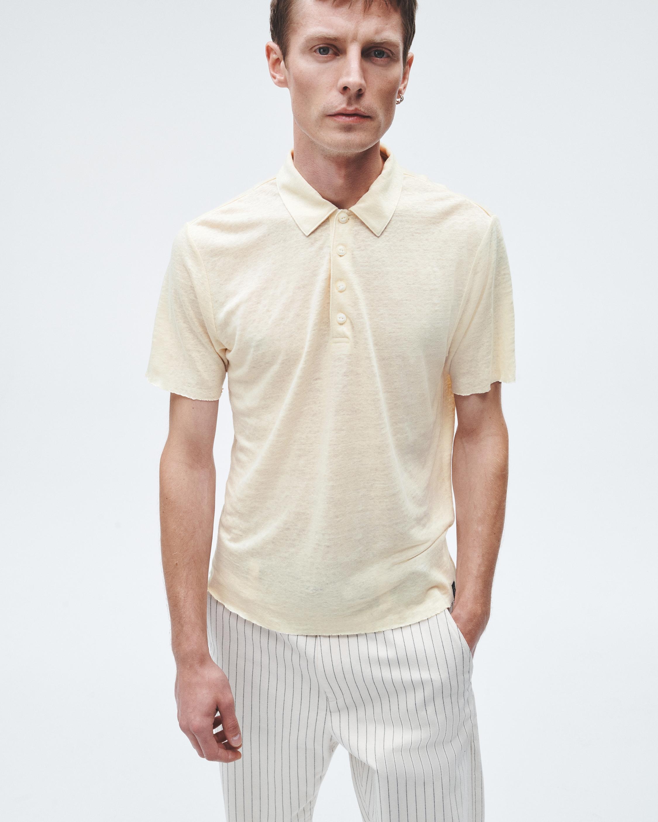 Classic Linen Polo
Classic Fit - 2