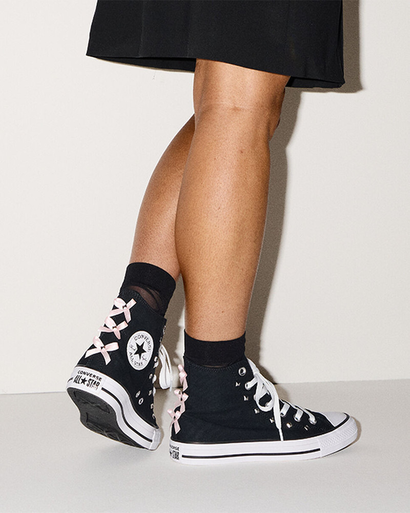 Chuck Taylor All Star Bows & Studs 11