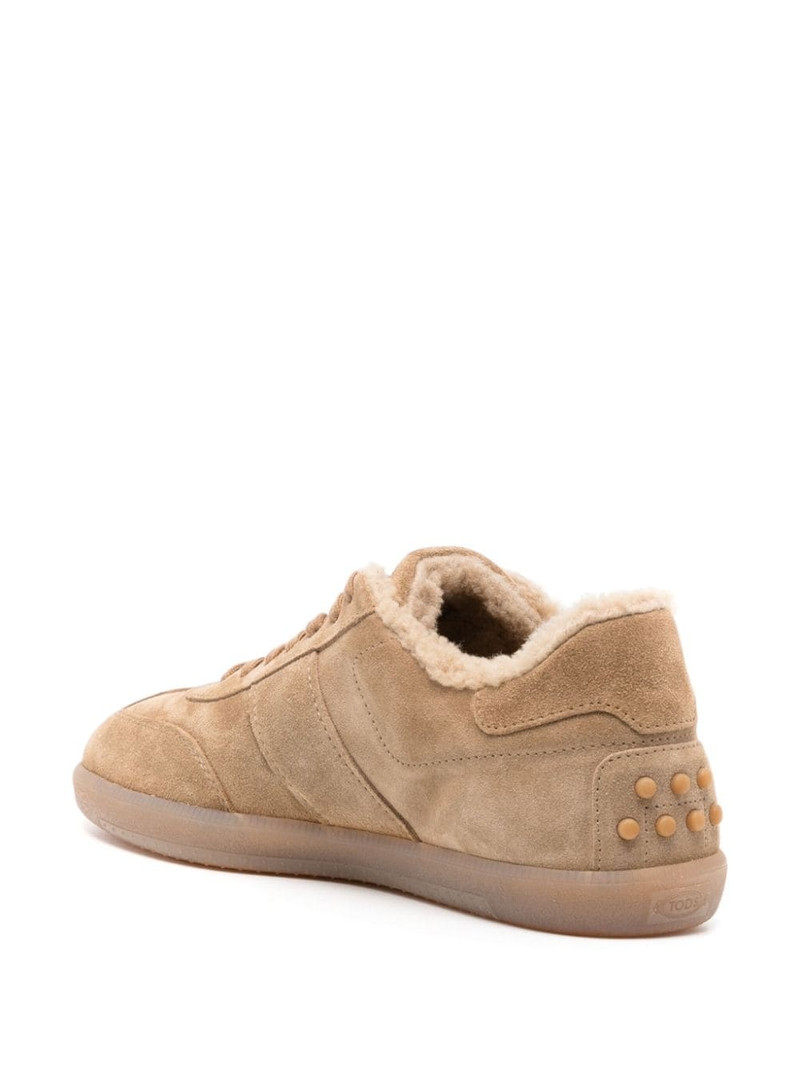Tabs sneakers 3